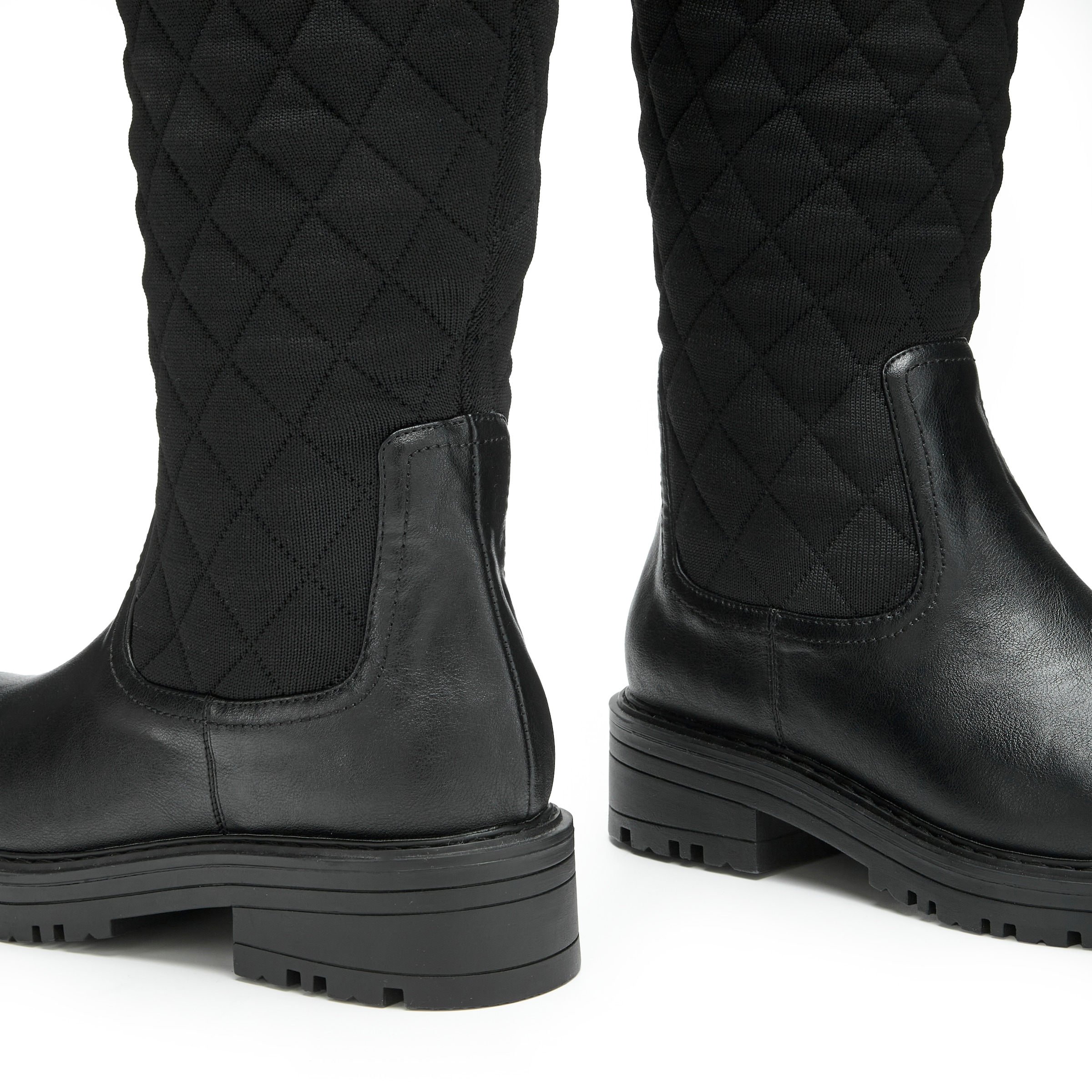 French Connection Stiefel »Boots,«  mit modischer Steppnaht-Optik, runde Schuhspitze, normale Weite