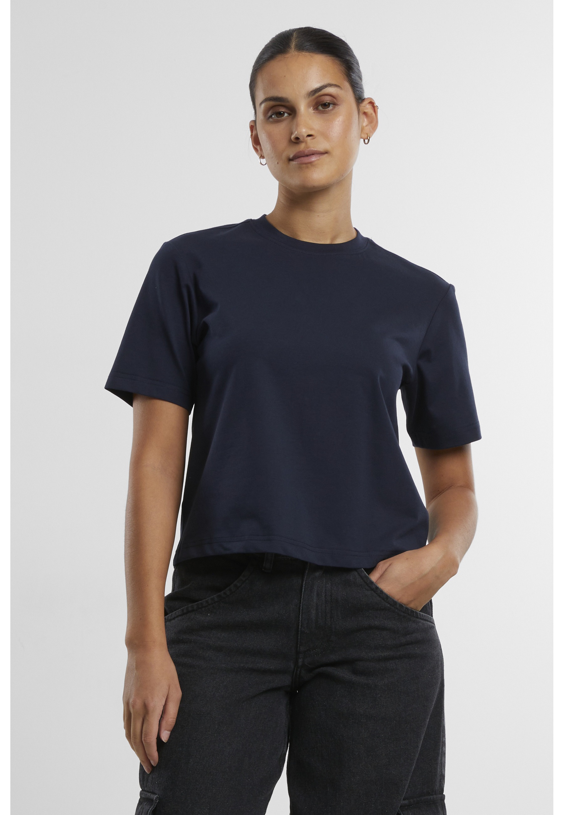 Thumbnail - URBAN CLASSICS T-Shirt "Urban Classics Ladies Sorona Loose Fit Tee" 1 Stk.