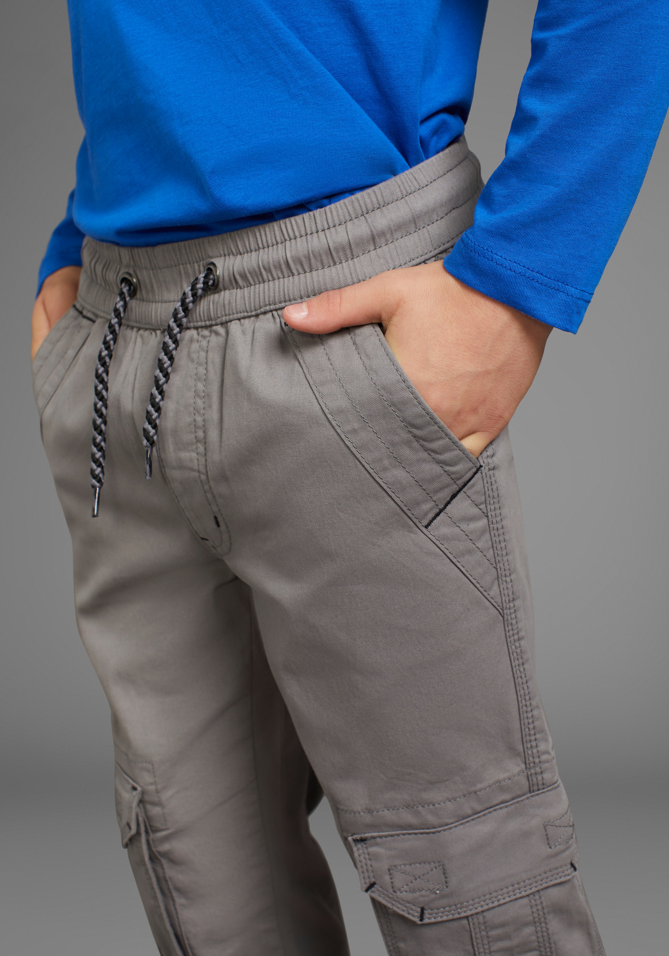 Thumbnail - KIDSWORLD Cargohose ", bequeme Schlupfform mit Stretch" für Jungen