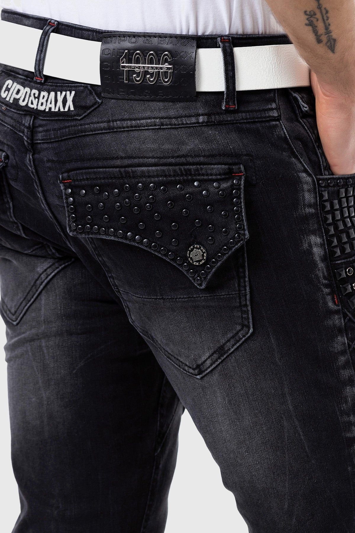 Cipo & Baxx 5-Pocket-Jeans »Jeans«, mit zahlreichen Details