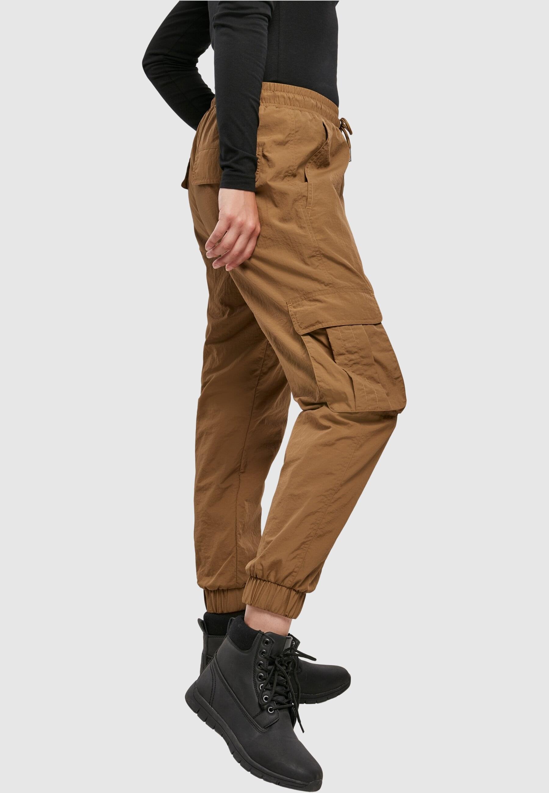 URBAN CLASSICS Cargohose »Urban Classics Damen Ladies High Waist Crinkle Nylon Cargo Pants«, (1 tlg.)