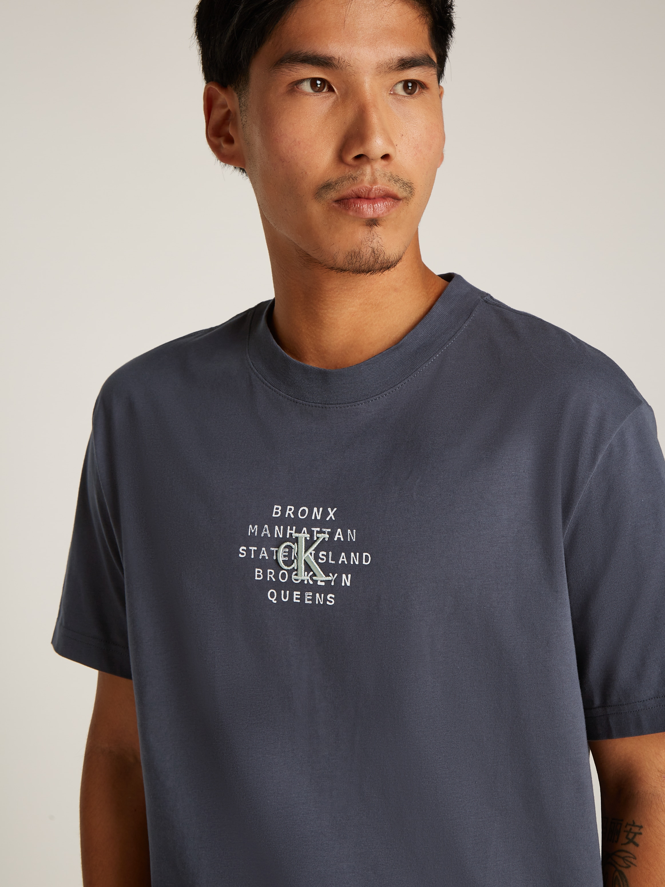 Calvin Klein Jeans T-Shirt »NYC STAMP GRAPHIC«, mit Calvin Klein Label