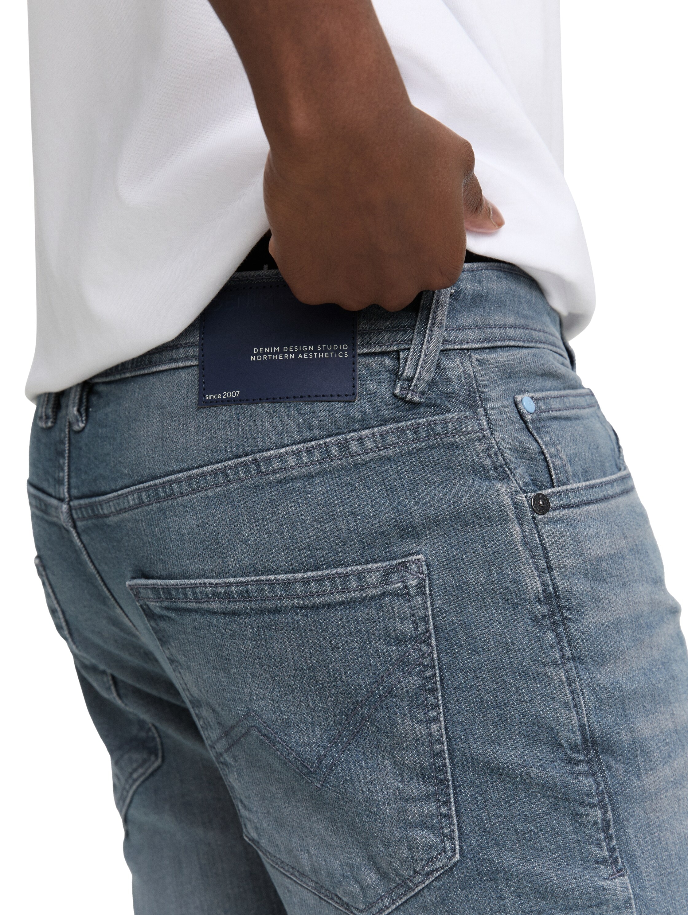TOM TAILOR Denim Tapered-fit-Jeans, im Five-Pocket Style