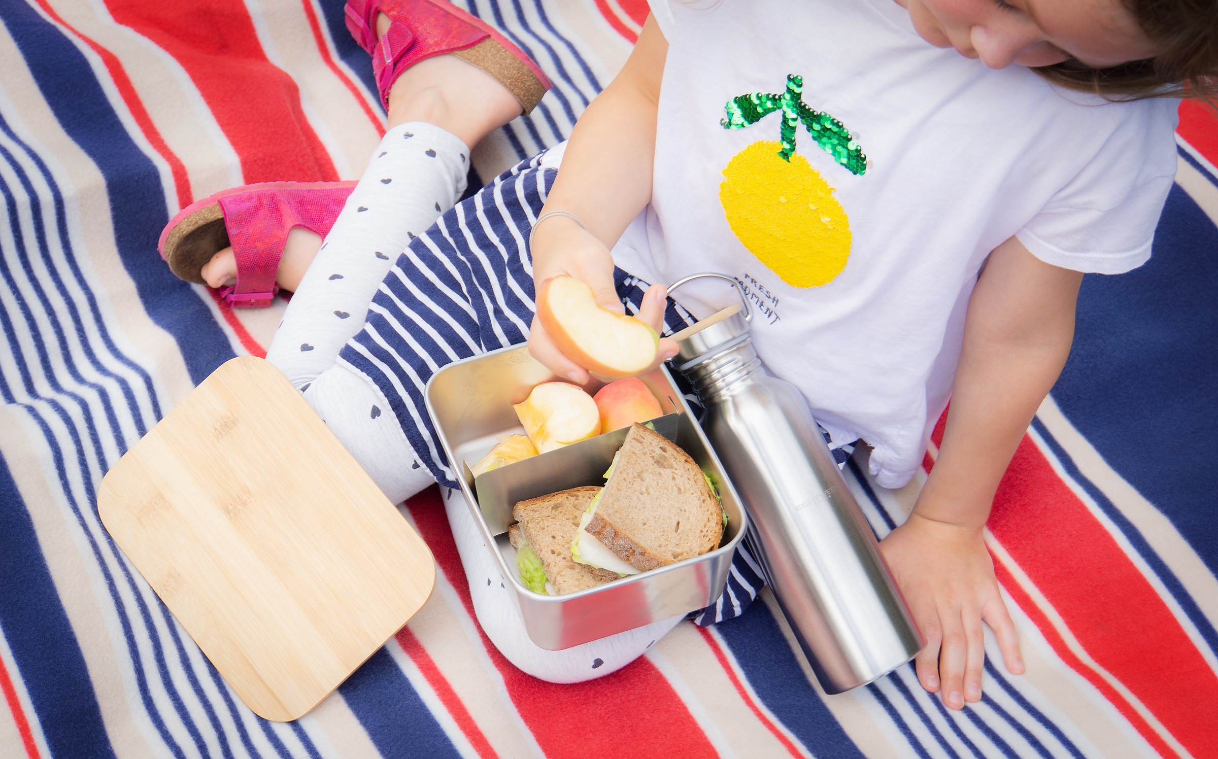 ECHTWERK Lunchbox »„Brotdose“ mit Bambusdeckel, 1500 ml«, (1 tlg., Dose mit Deckel), aus hochwertigem Edelstahl 304