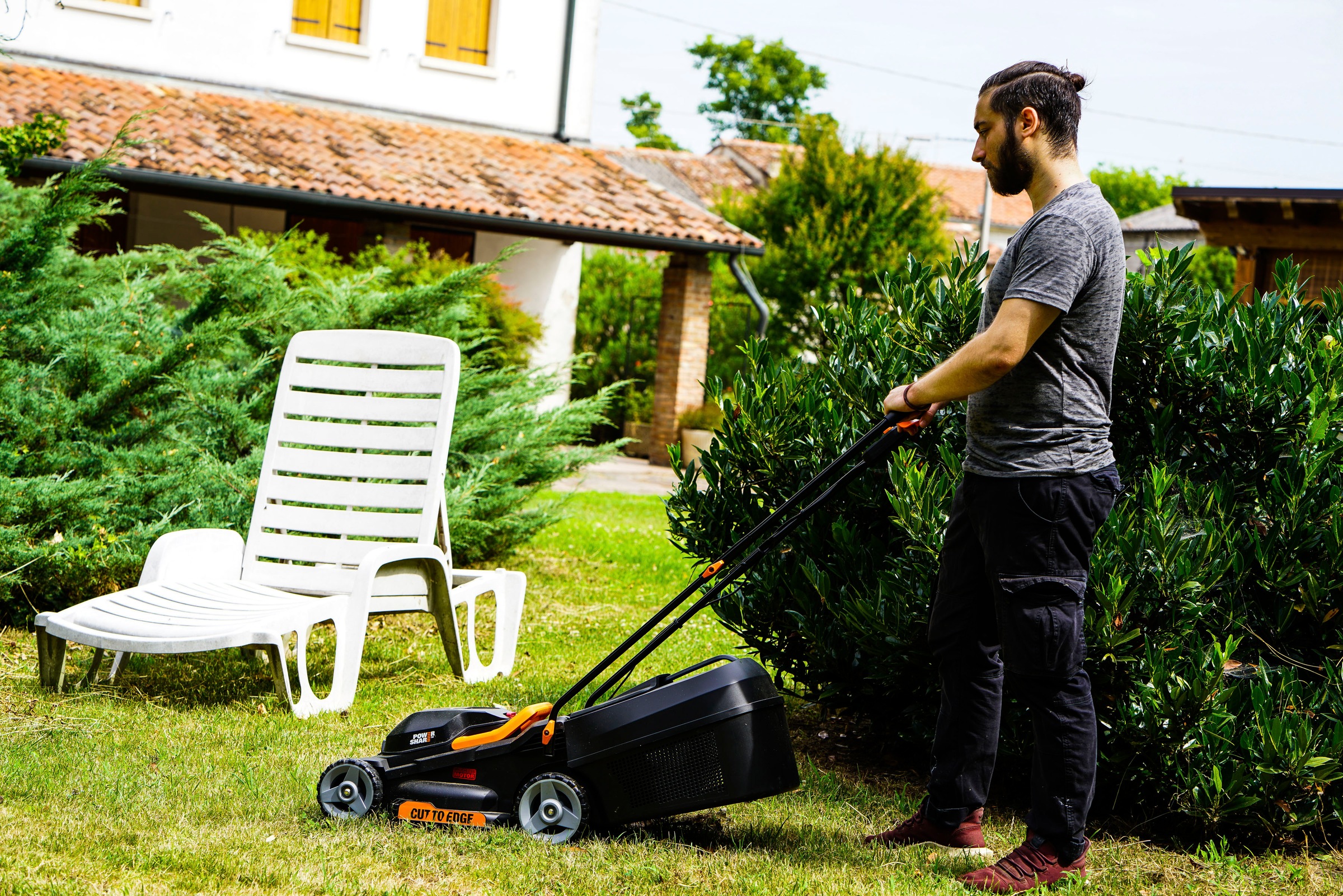 Worx Akkurasenmäher »WG730E«, (Set), 20V/4Ah, 200m², 30cm/30-70mm, 30 Liter, bürstenlos