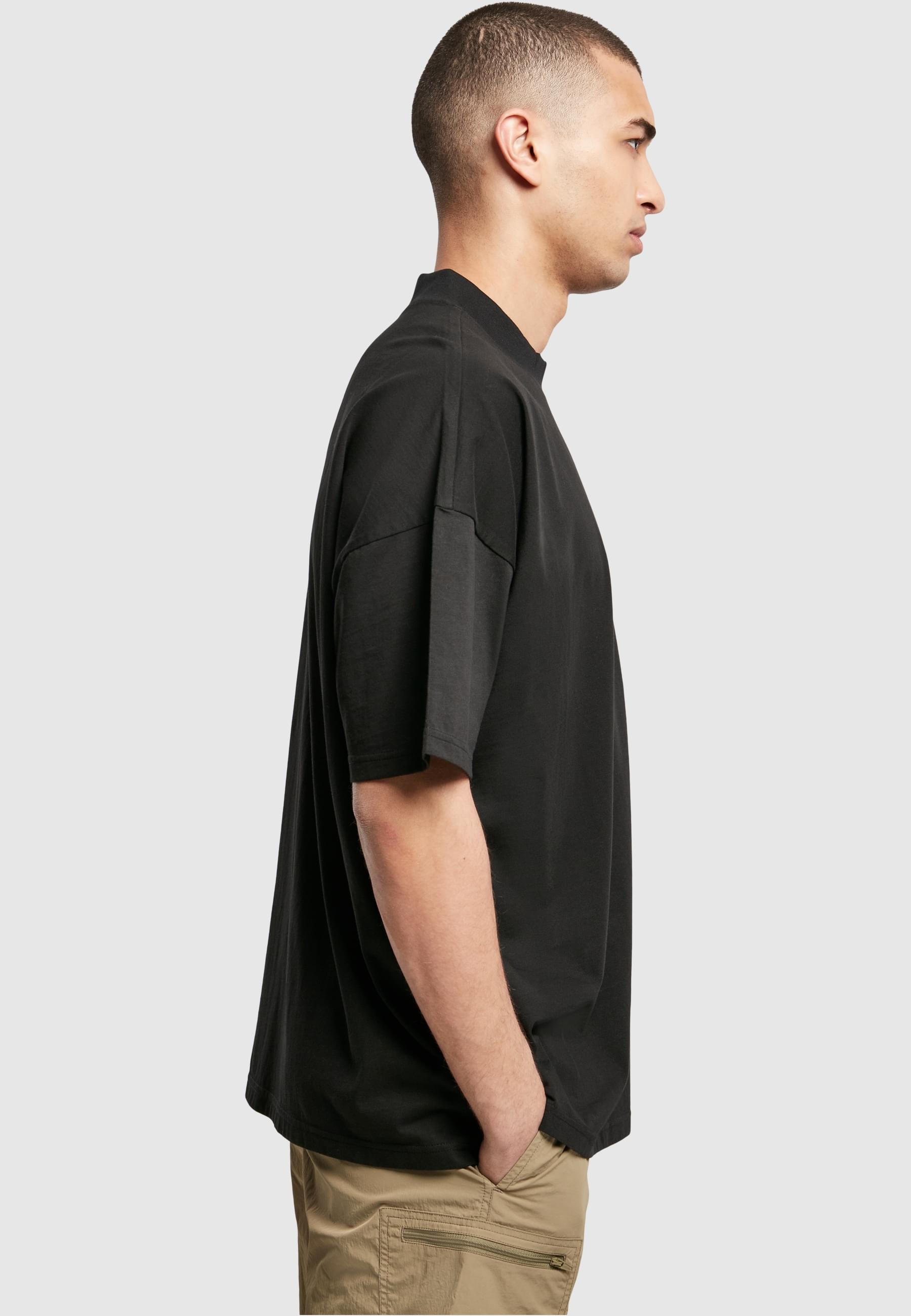 URBAN CLASSICS T-Shirt »Urban Classics Herren Oversized Mock Neck Tee«, (1 tlg.)