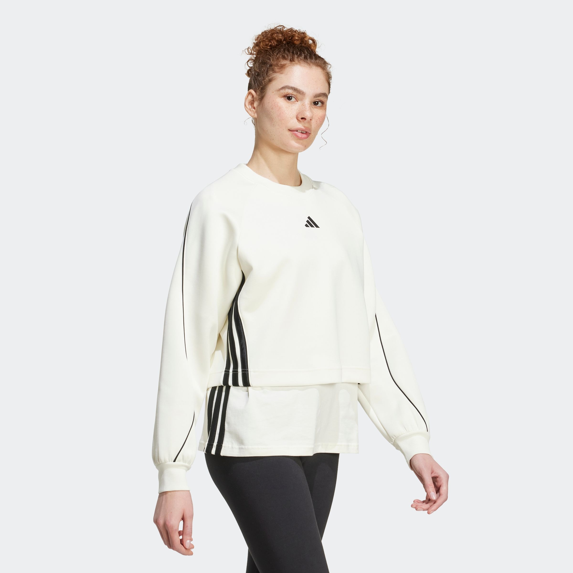 adidas Sportswear Sweatshirt "STADIUM 3-STREIFEN MIT RUNDHALSAUSSCHNITT", sportlicher Stil mit Paspelierungen und 3-Streifen, ohne Verschluss