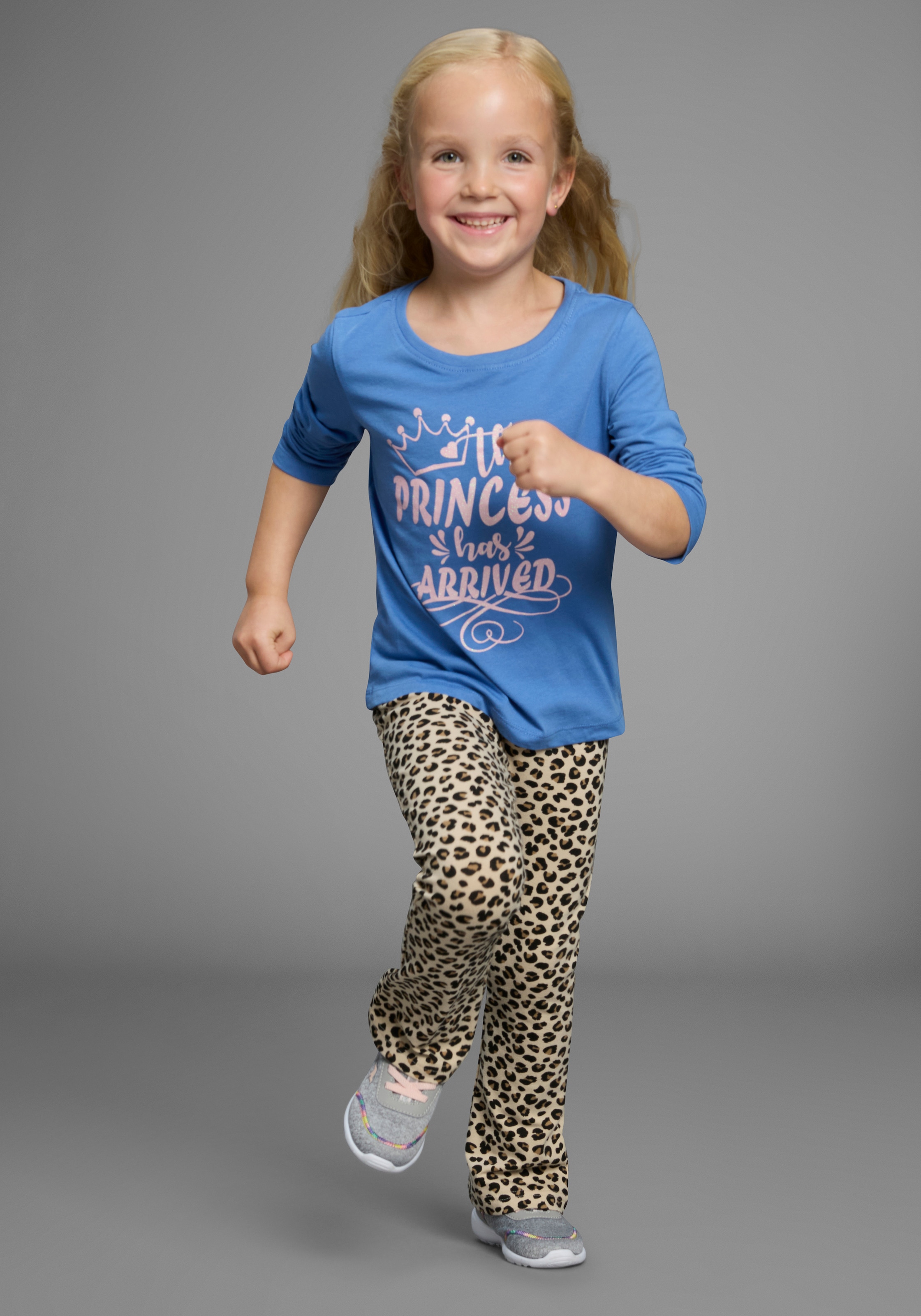 KIDSWORLD Jazzpants »Leggings mit Schlag«, Jazzpants Bootcut, Leoprint