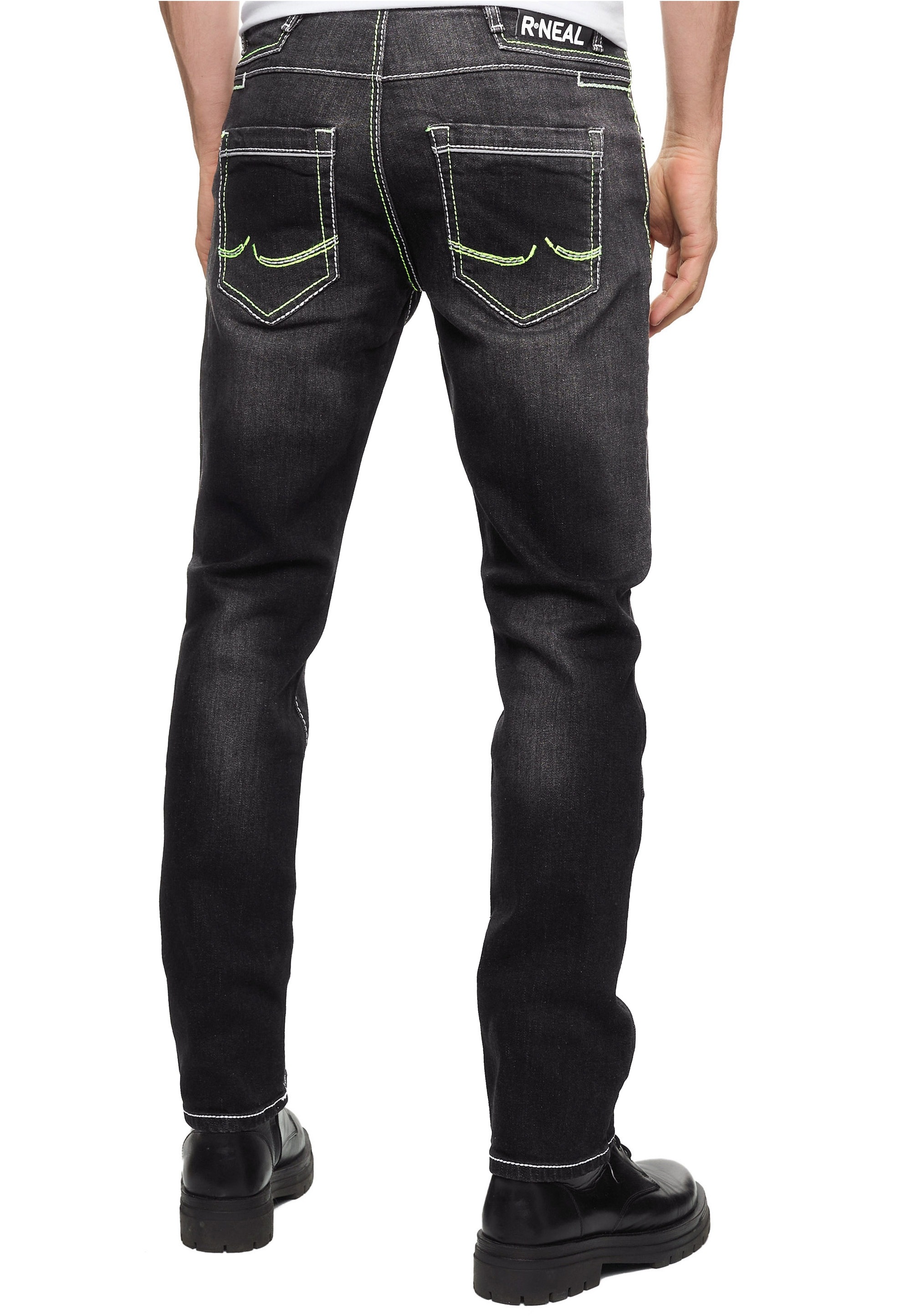 Rusty Neal Straight-Jeans »TOYAMA«, mit coolen Kontrastnähten