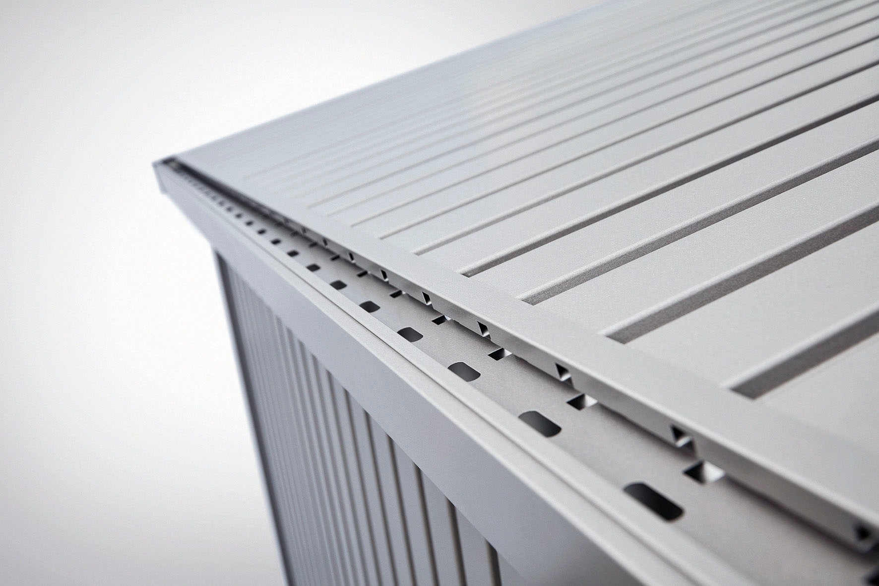 Thumbnail - Biohort Gerätehaus "PANORAMA Gr. P1 quarzgrau-metallic mit Doppeltür" aus Metall mit umlaufendem Acrylglas-Lichtband