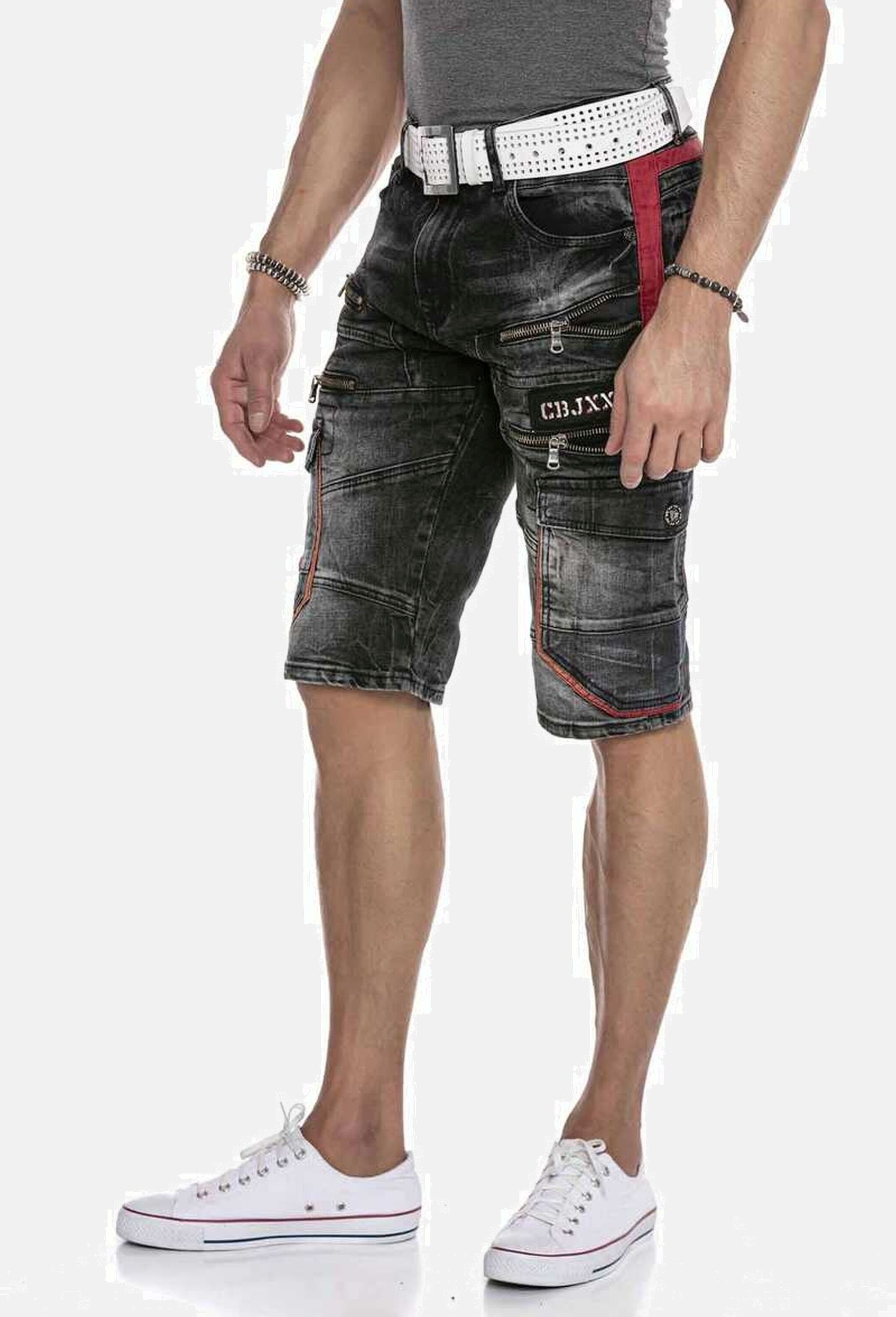 Cipo & Baxx Jogg-Jeansbermudas »Cipo & Baxx Bermuda & Short« mit Reißverschluss-Verzierungen, CK224