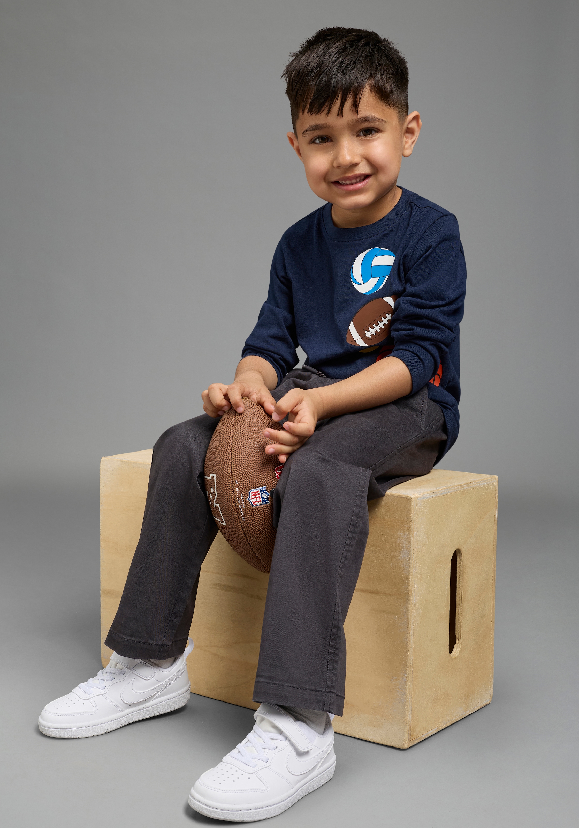 KIDSWORLD Schlupfhose »Twillhose in Schlupfform«  gerade Passform, mit innenliegendem Gummizug im Bund