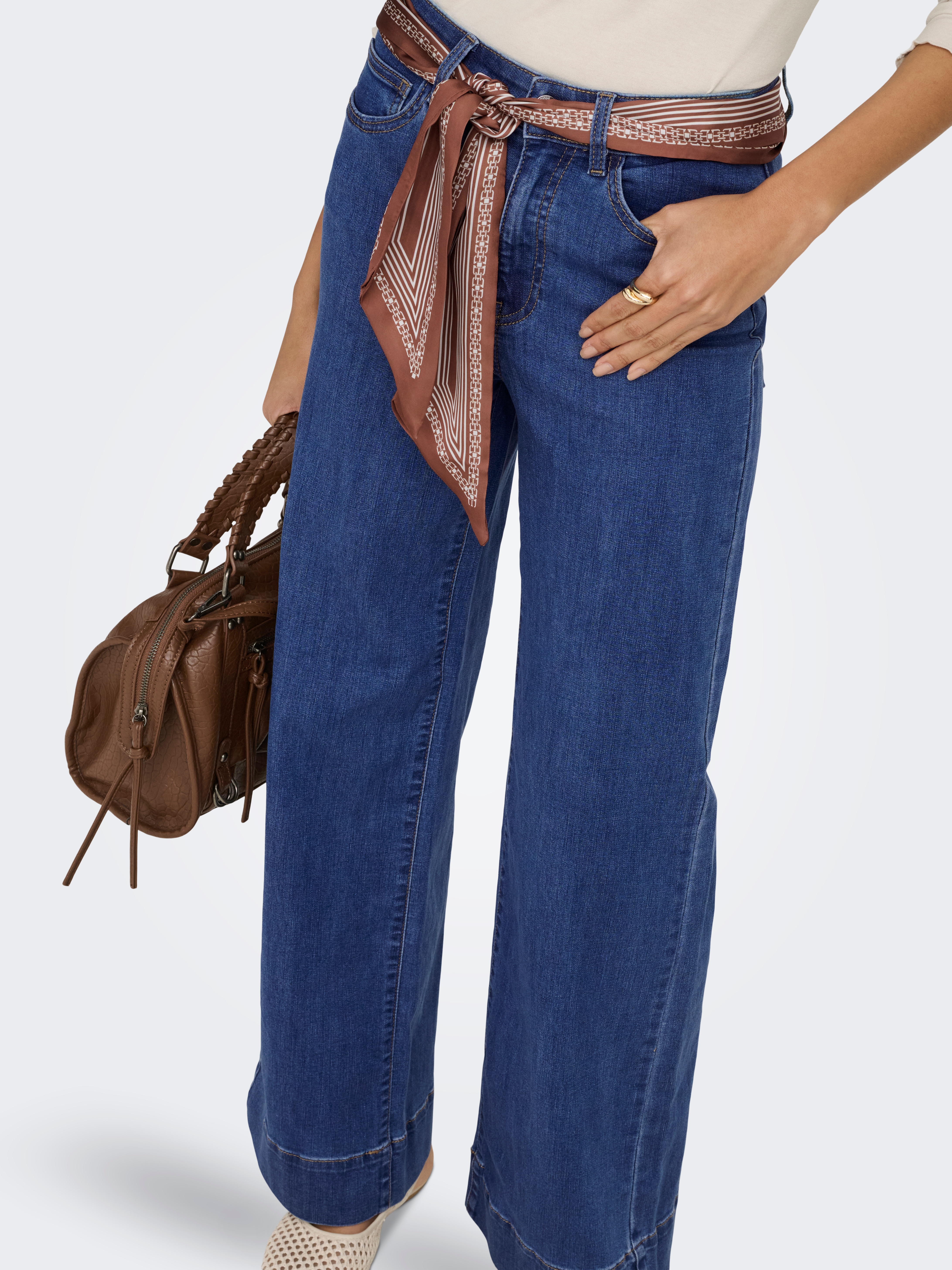 ONLY "ONLMADISON HW WIDE SCARF DNM GUA" Materialmix, high waist, wide fit, mit modischem Tuch als Gürtel