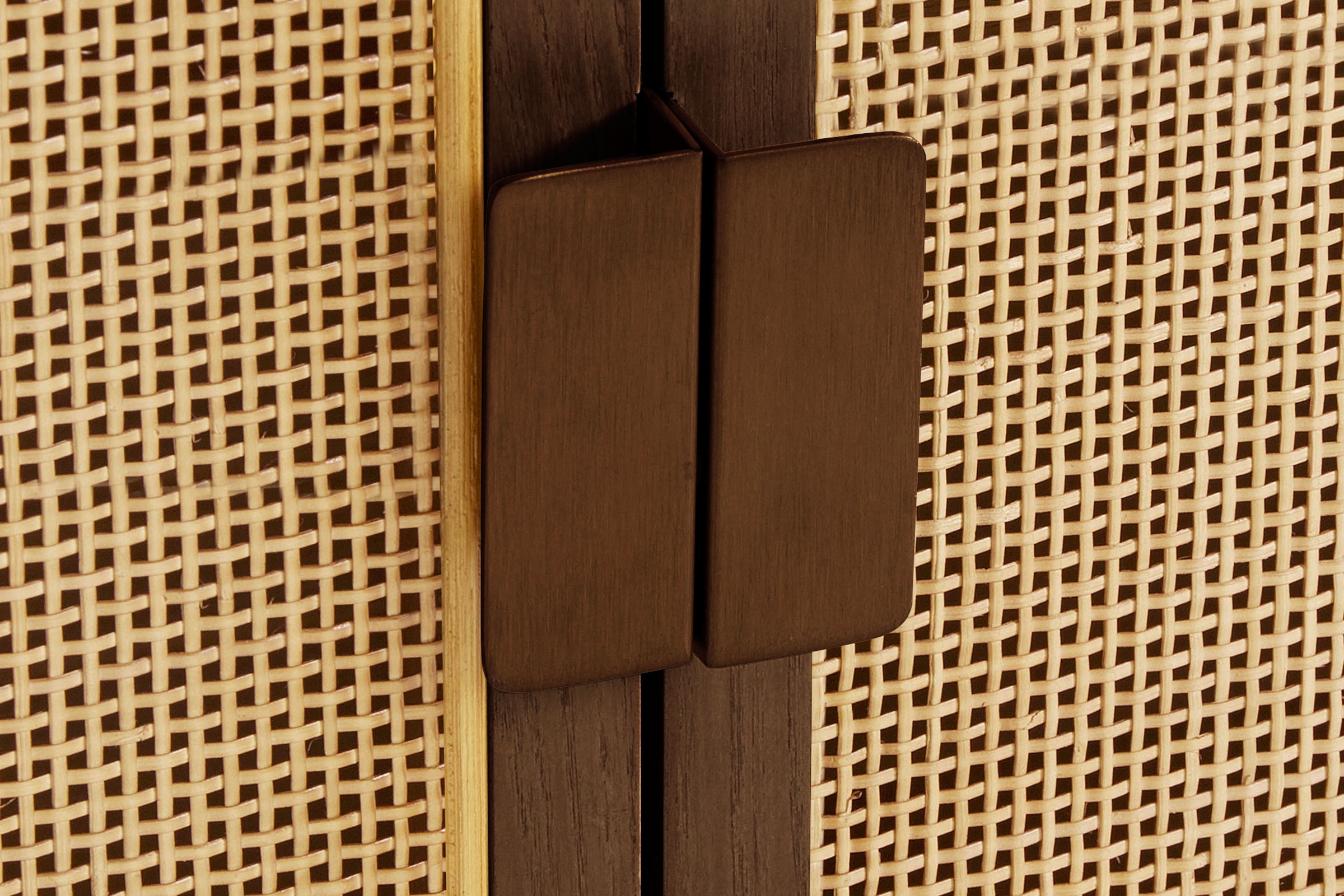 LeGer Home by Lena Gercke Sideboard »Lina« Mit Rattan Einsatz, 4 Innenfächer, teilmassiv
