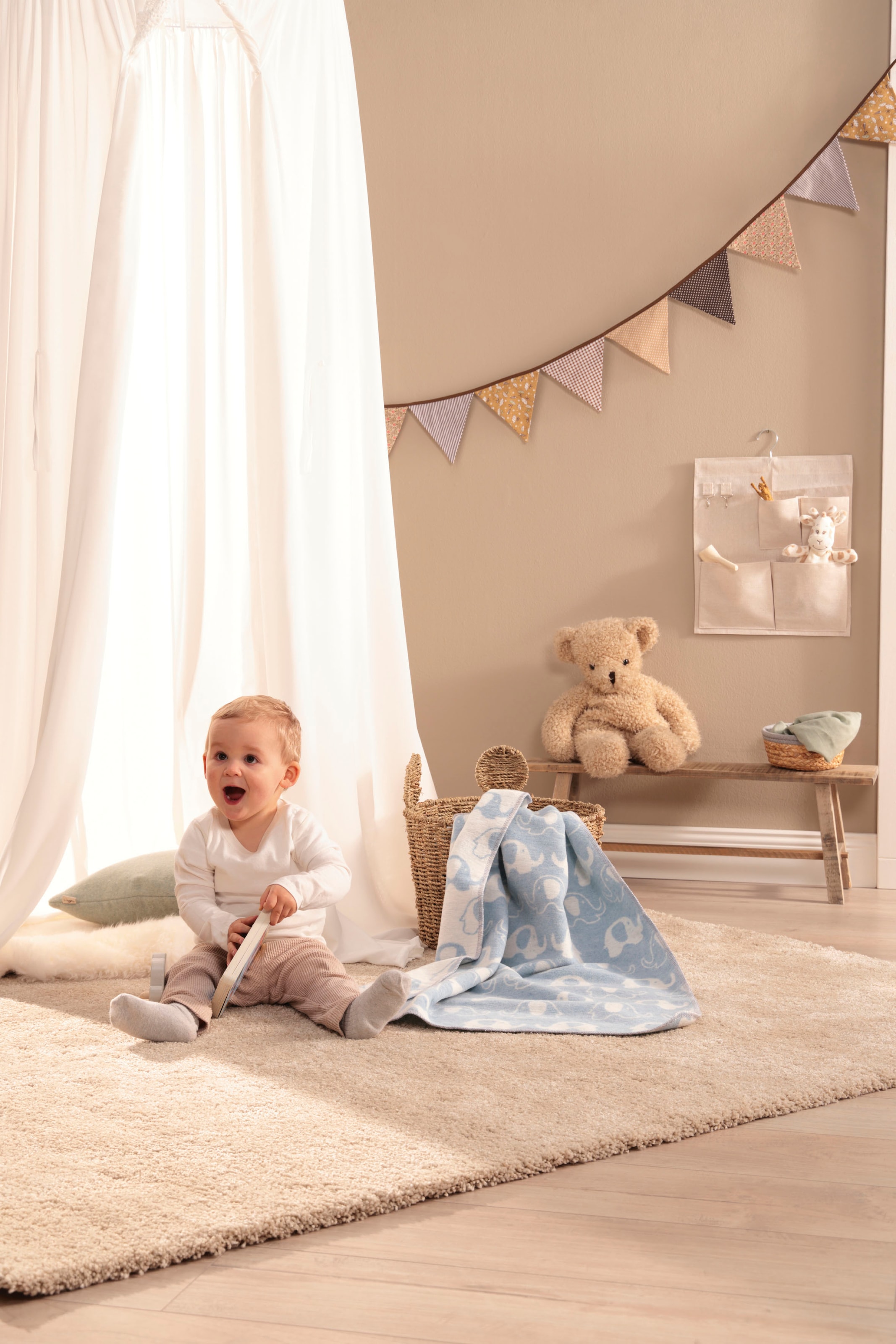 Biederlack Babydecke »Babydecke Lovely Elephants«, Babydecke Lovely Elephants mit kleinen Elefanten