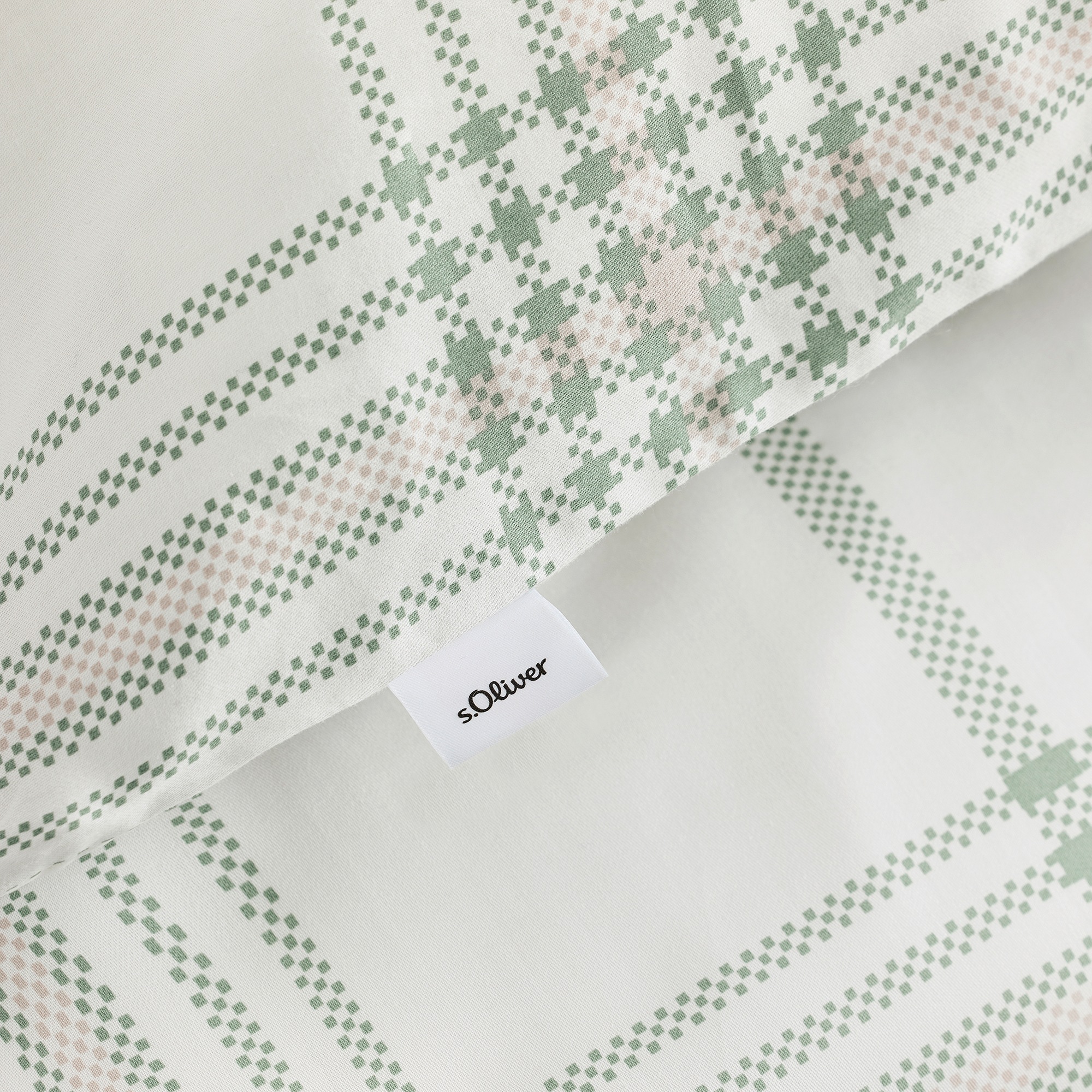 Thumbnail - s.Oliver Bettwäsche "Satinbettwäsche s.Oliver" 2 Stk. mit zeitlosem Karo-Design