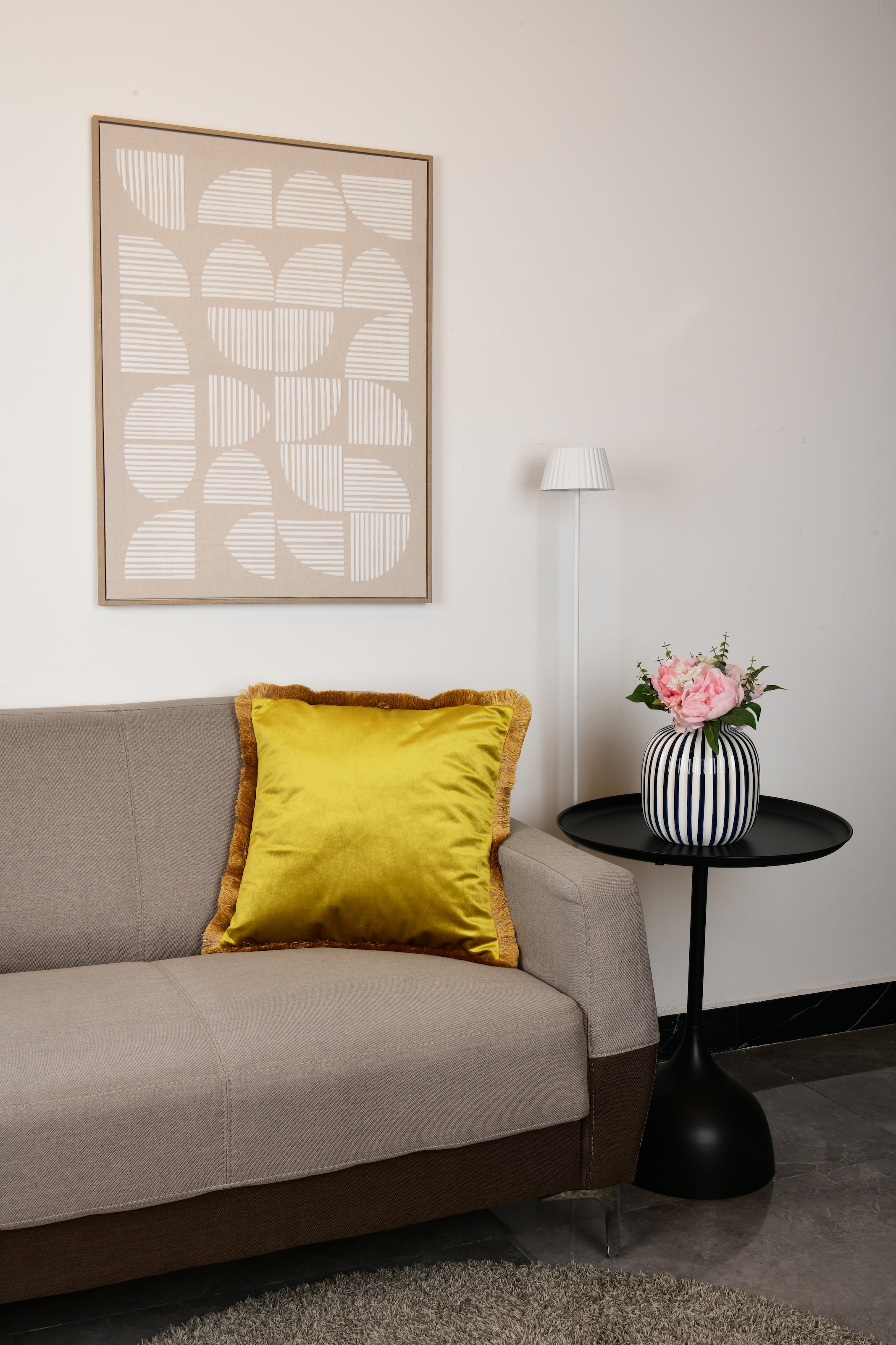 MIRRORS AND MORE Dekokissen »ELONA« unifarben, Dekokissen mit Füllung