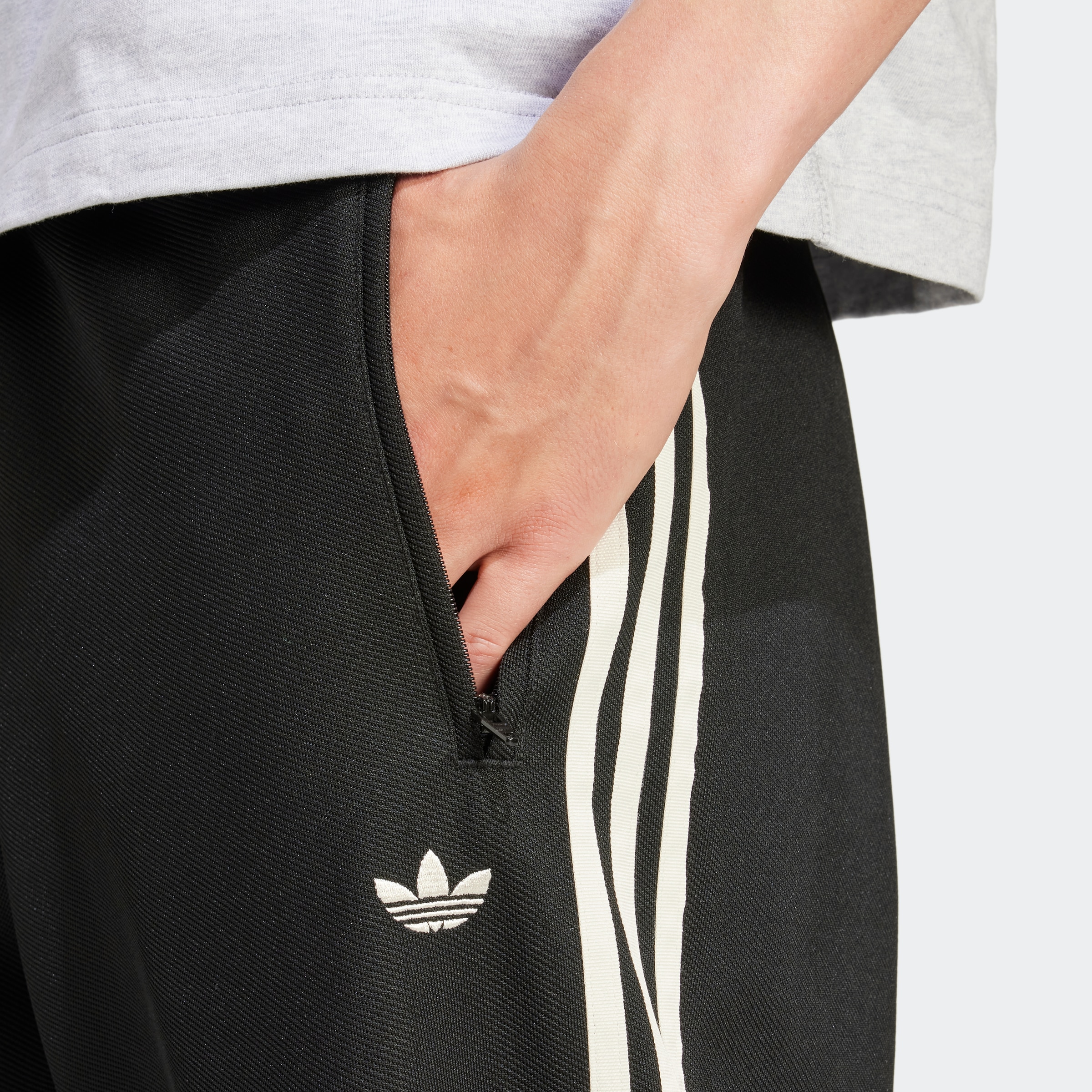 Adidas originals pantalon best sale