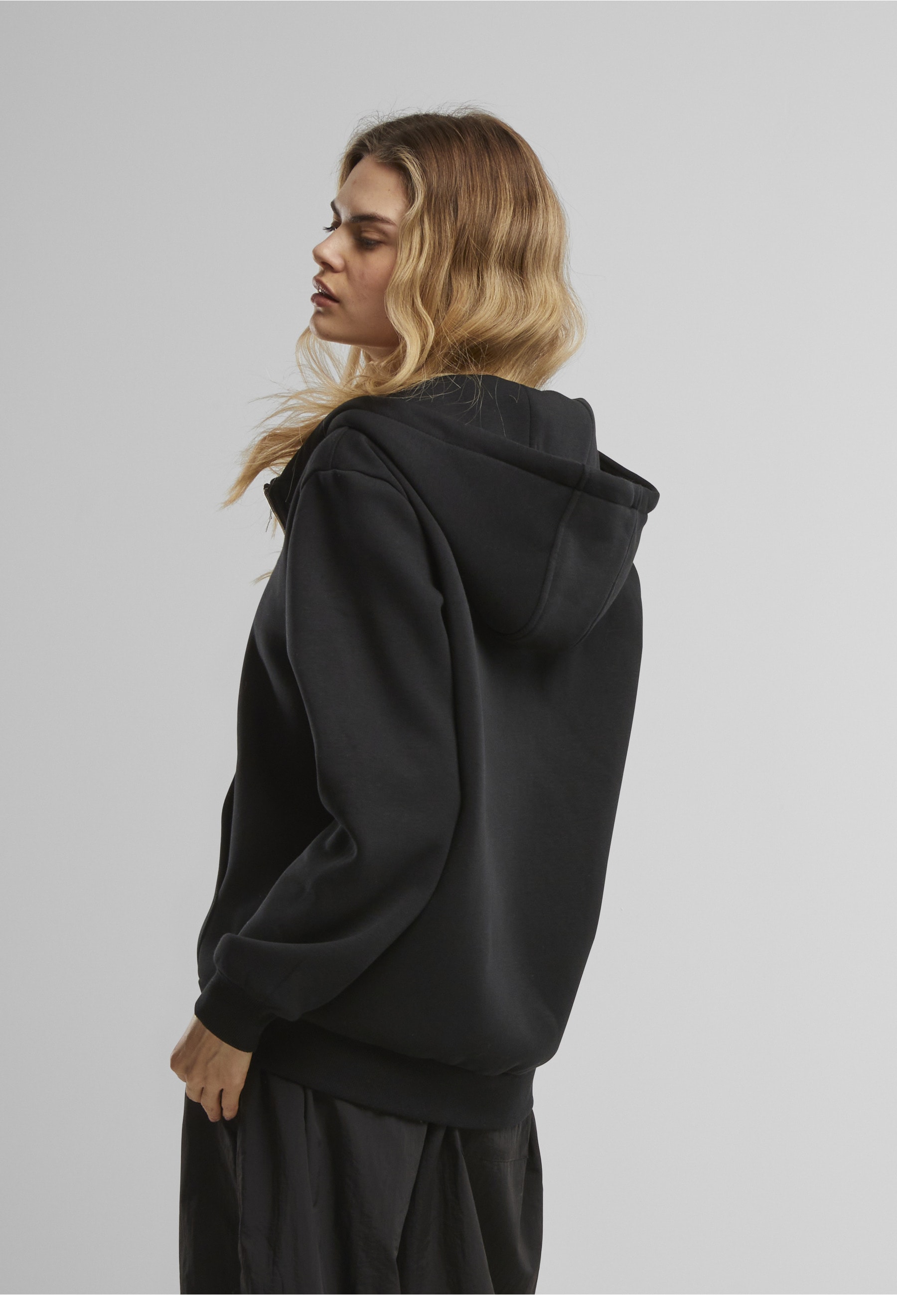 Miss Tee Sweatjacke »Miss Tee Peace Sign EMB Fluffy Zip Hoody«