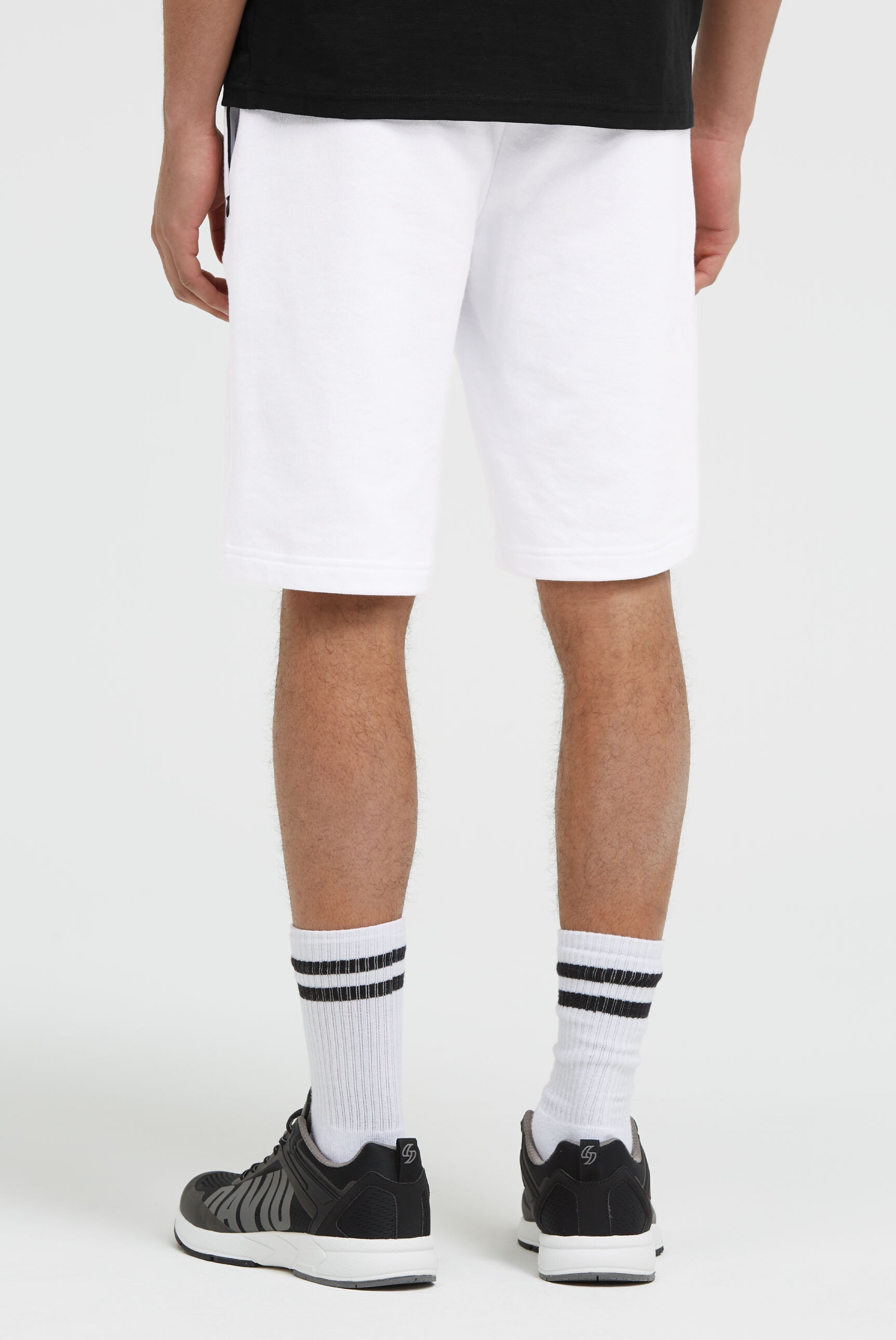 CAMP DAVID Sweatshorts  mit Elastikbund & seitlichen Taschen