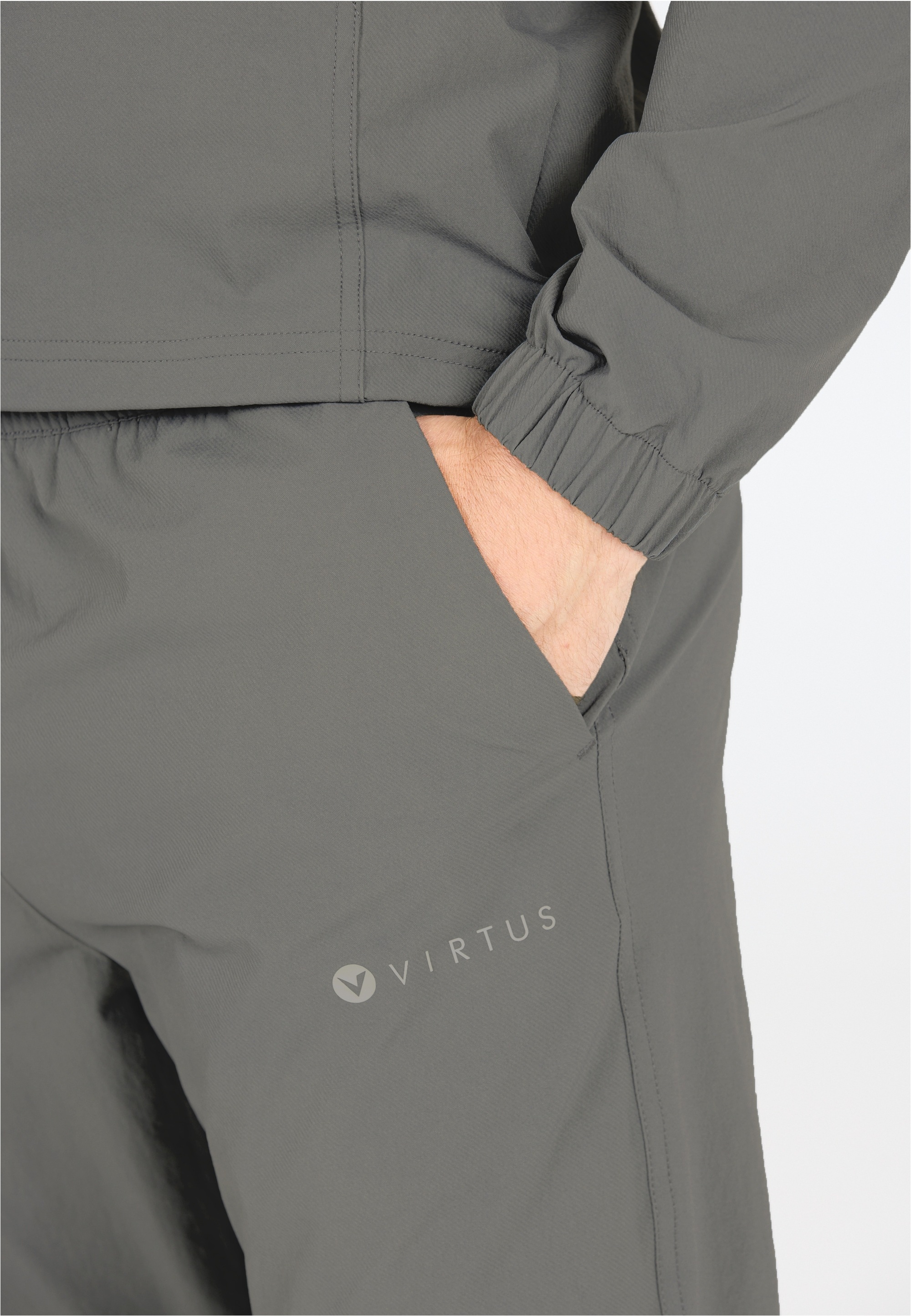 Virtus Sporthose »Jayson«, mit 4-Wege-Stretchfunktion