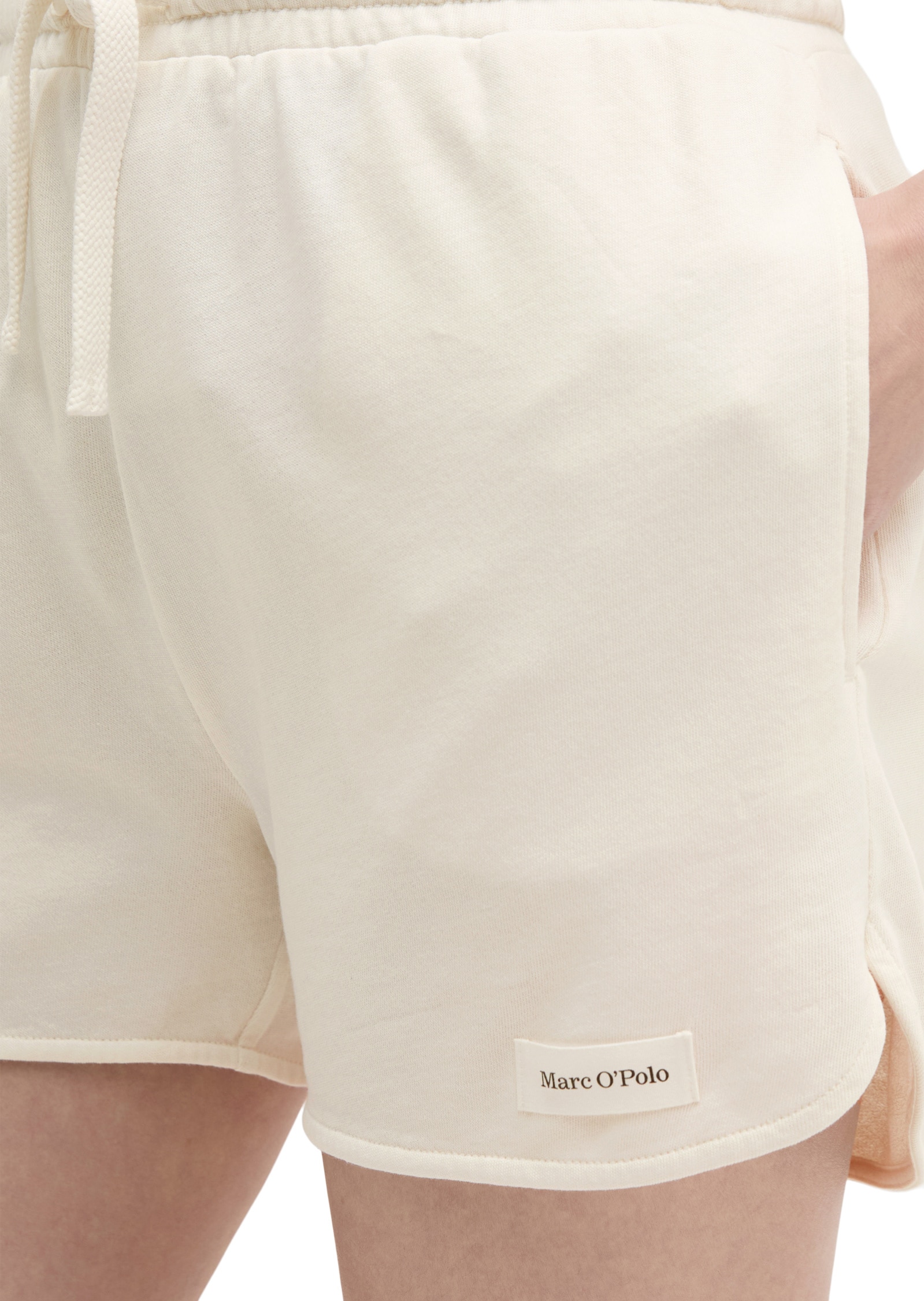 Marc O'Polo Shorts »aus regenerativer Bio-Baumwolle«