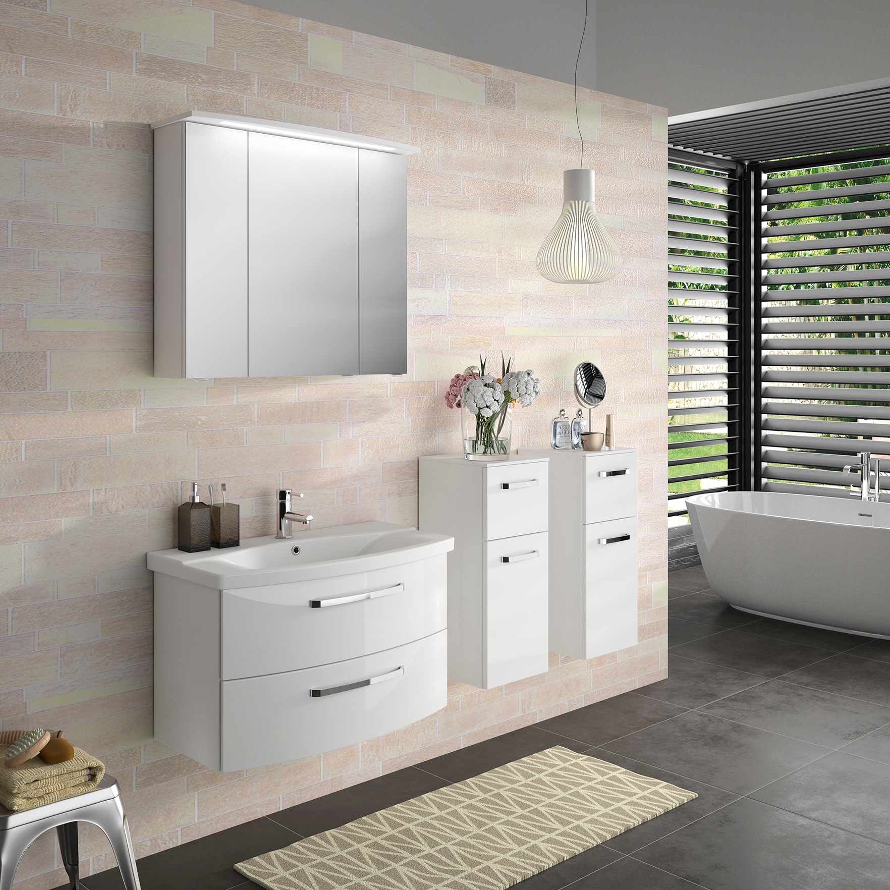 Saphir Badezimmerspiegelschrank »Serie 4010 Badezimmer-Spiegelschrank inkl. LED-Beleuchtung im Kranz«, Badschrank 82 cm breit, 3 Türen, 6 Glas-Einlegeböden, inkl Türdämpfer