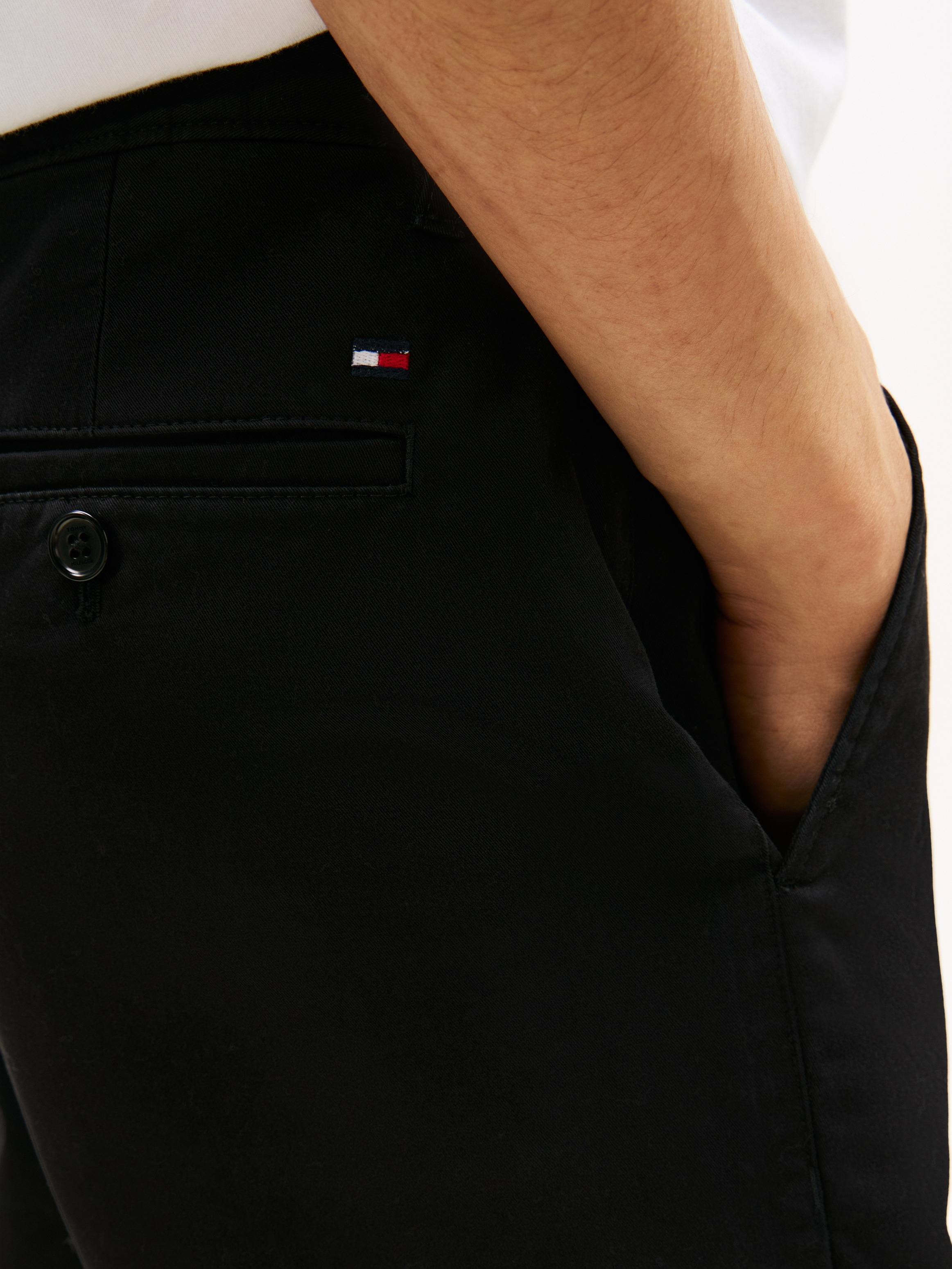 Tommy Hilfiger Chinohose "HARLEM ESSENTIAL" Tapered Leg, Basic, schlichtes günstig online kaufen