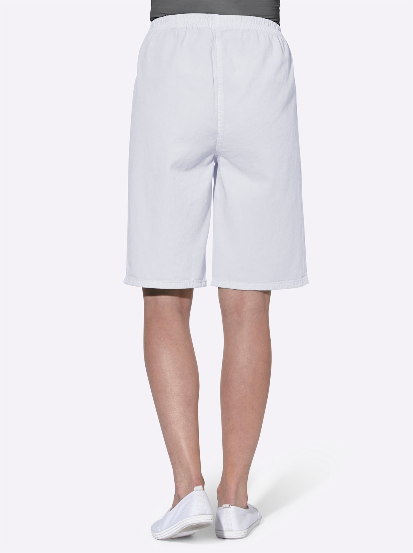 Classic Basics Women's Bermuda Shorts White 54 3