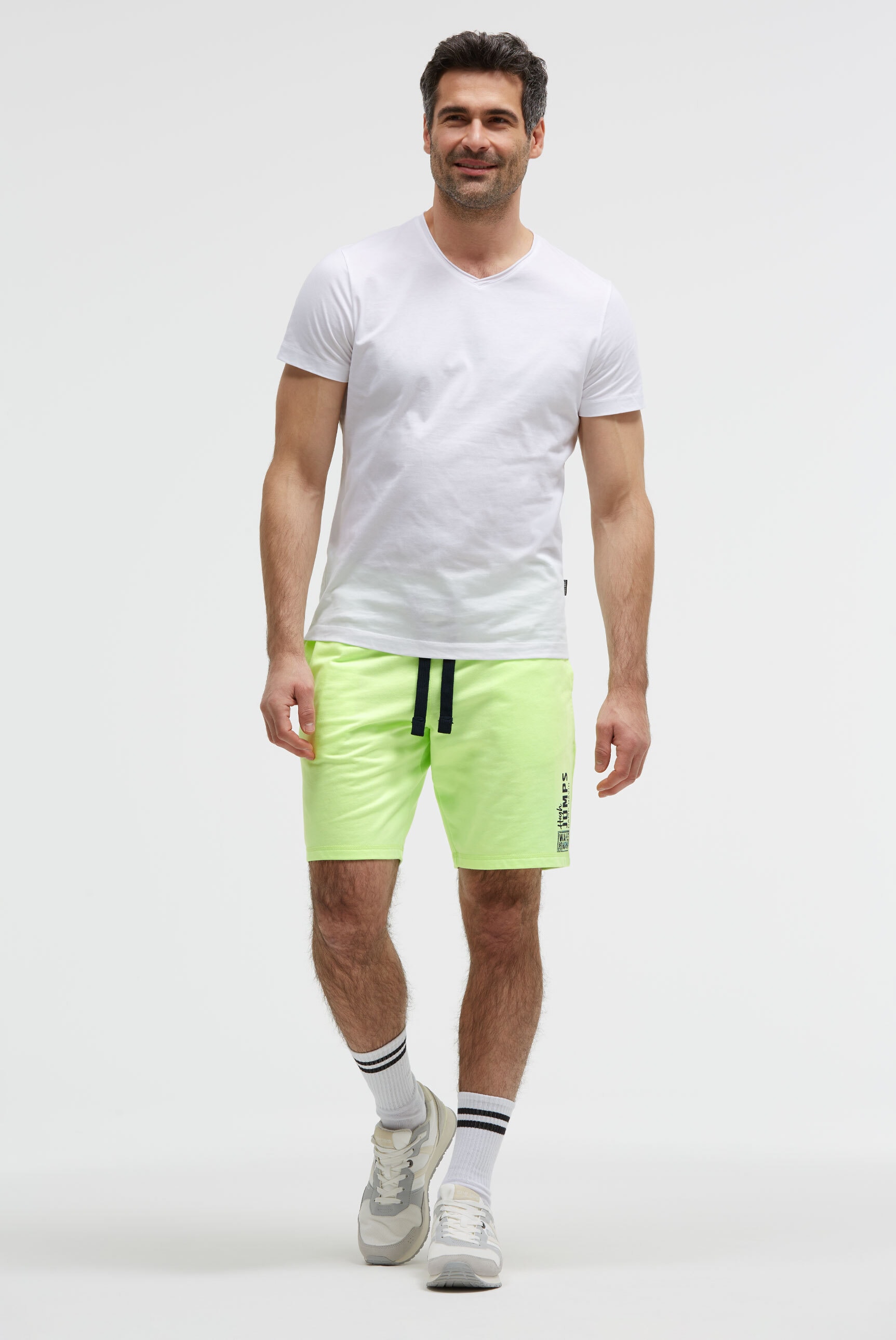 CAMP DAVID Sweatshorts  mit Elastikbund & seitlichen Taschen
