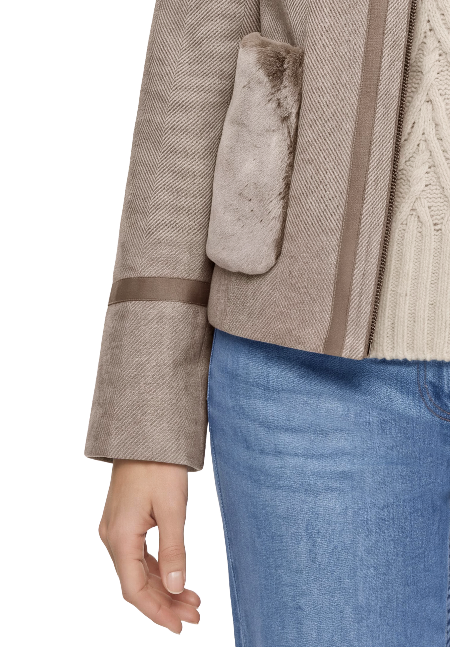 Gil Bret Fellimitatjacke ohne Kapuze mit Reißverschluss und aufgesetzten Fell-Taschen /mit Wolle