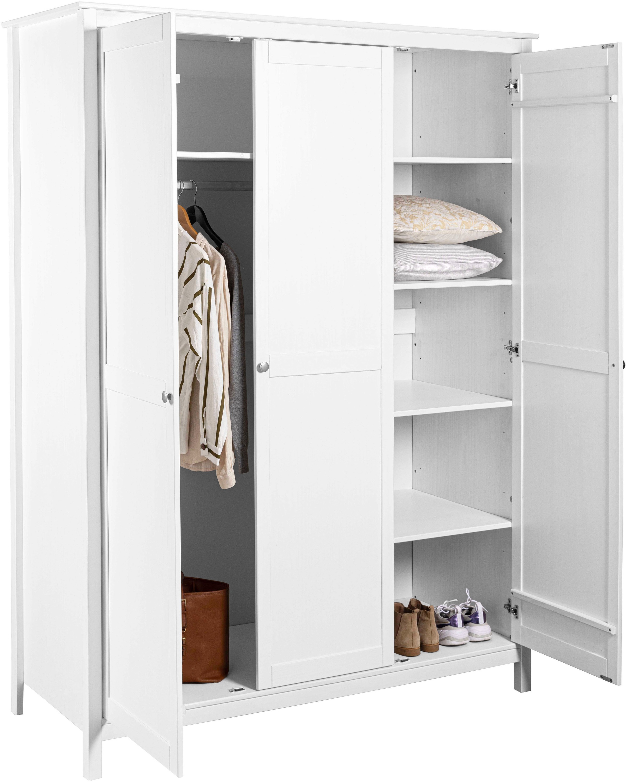 Tommy Jeans Kleiderschrank »Pinora, 3 Türen, Kiefer Massivholz Weiss, Silberne Metallgriffe« 1 Stk. tlg. Inkl. Kleiderstange & Einlegeböden, Skandi Look, 155 x 60 x 210 cm