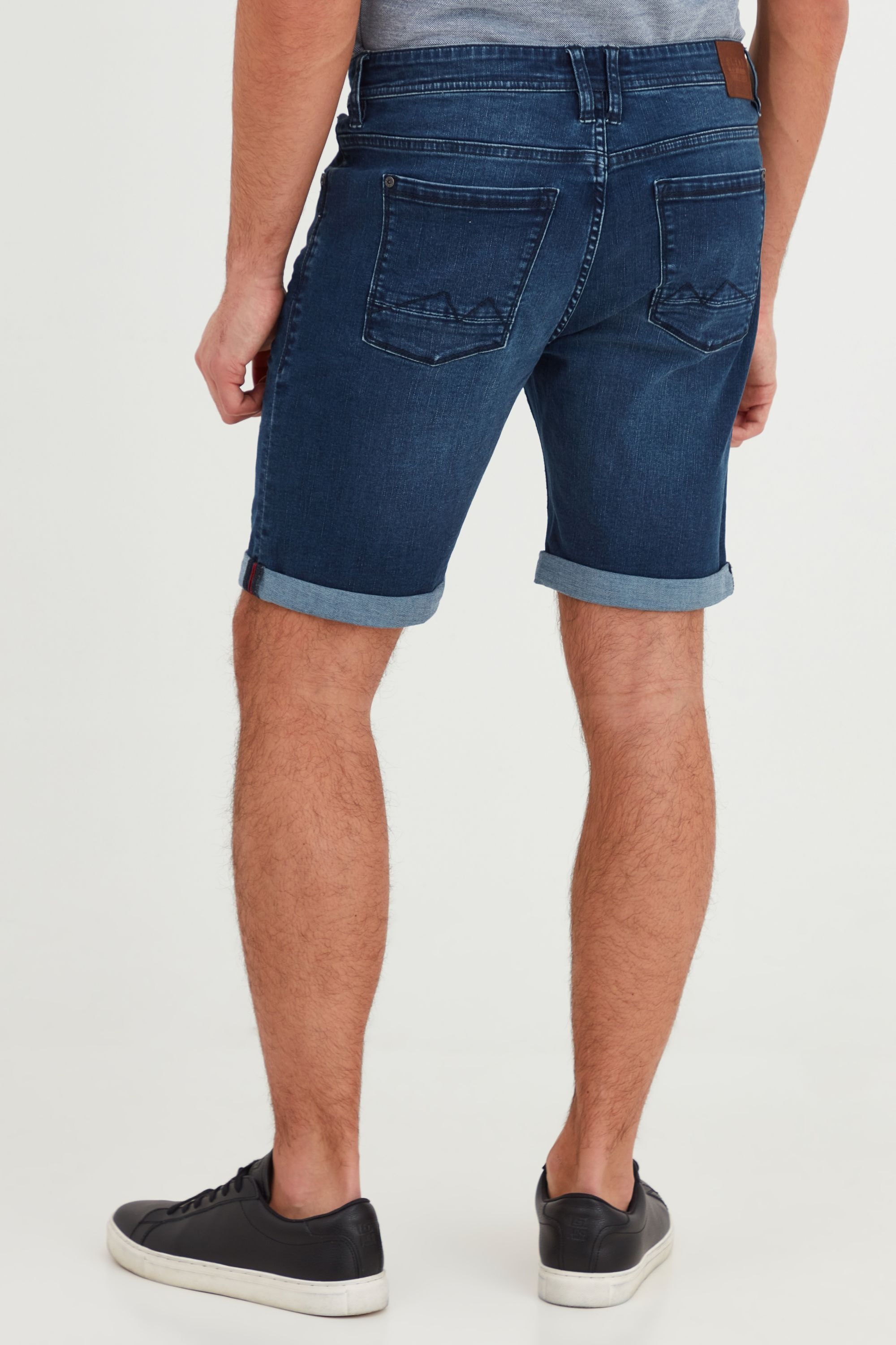 Jeansshorts BLEND "Shorts BHBendigo", Herren, Gr. L, N-Gr, blau (denim dunkelblau), Obermaterial: 70% Baumwolle CO. 24% Polyester PES. 4% Viskose CV. 2% Elasthan EL., Jeans Jeansshorts 3