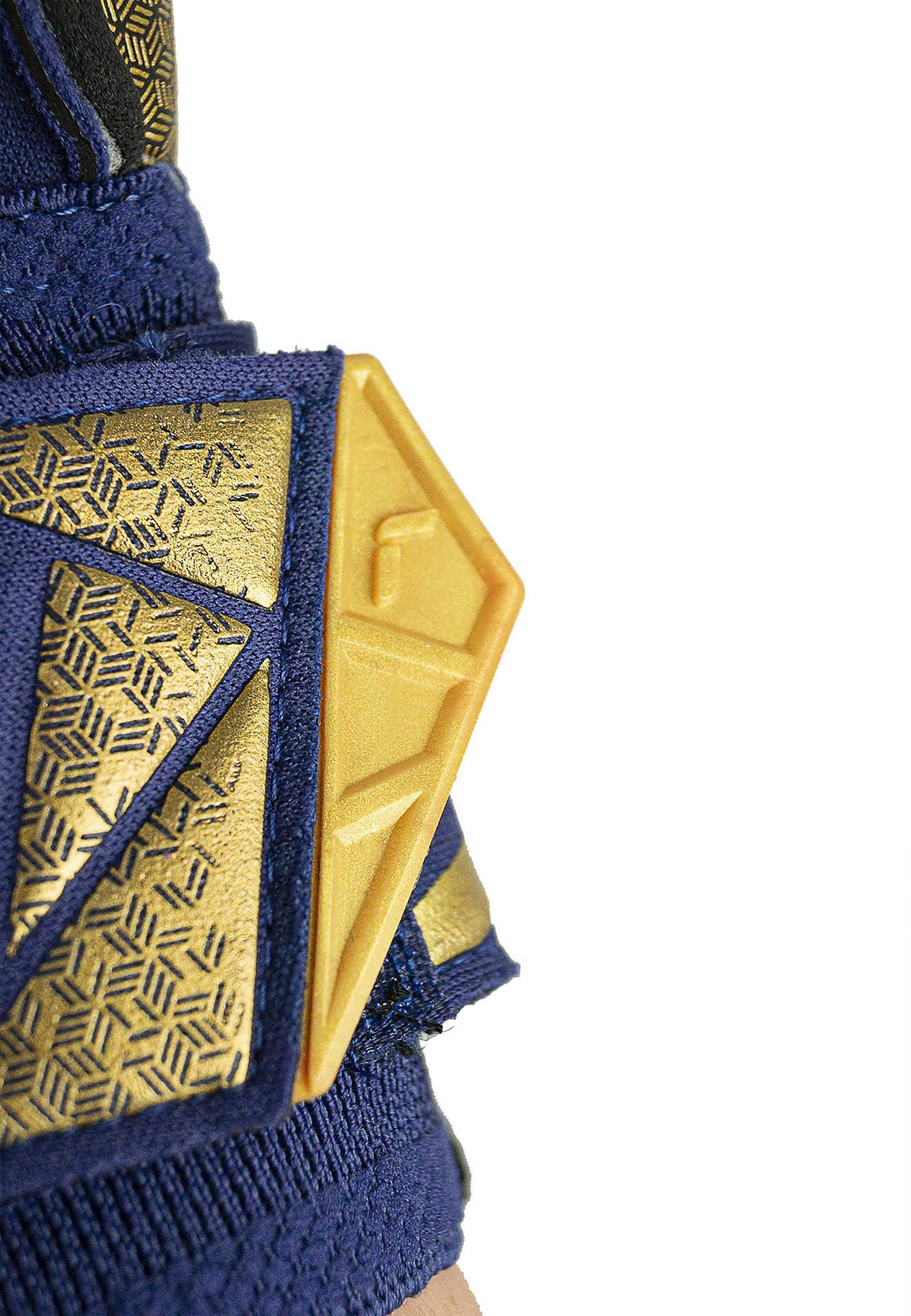 Reusch Torwarthandschuhe »Attrakt Gold X Evolution«, mit Evolution Cut
