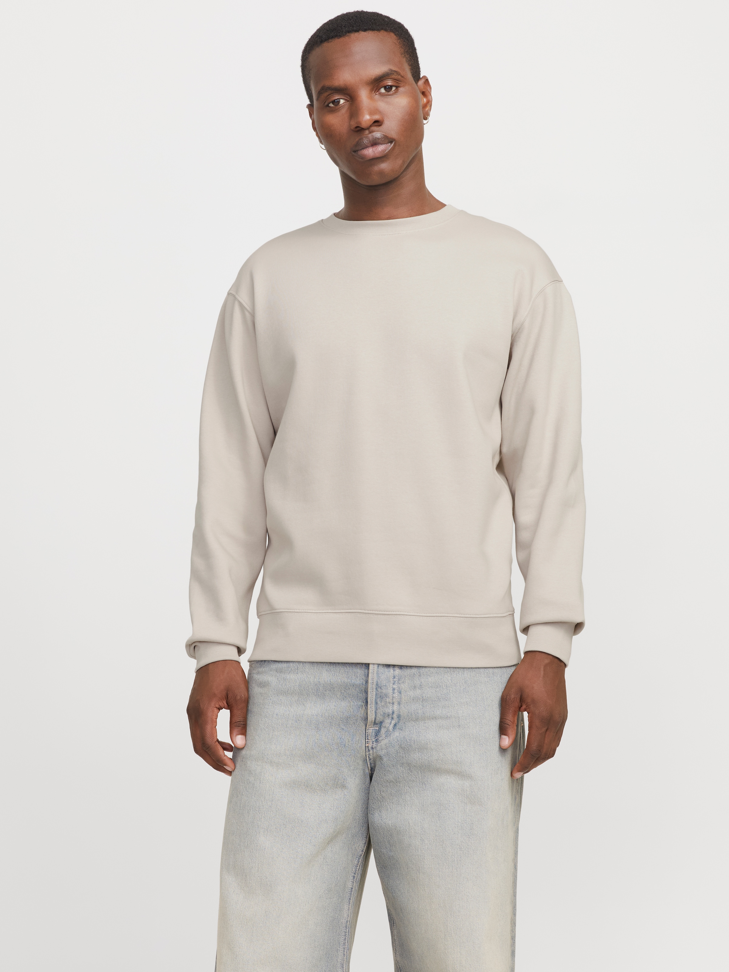 Jack & Jones "JJESTAR BASIC SWEAT CREW NECK NOOS", mit Rundhalsausschnitt günstig online kaufen
