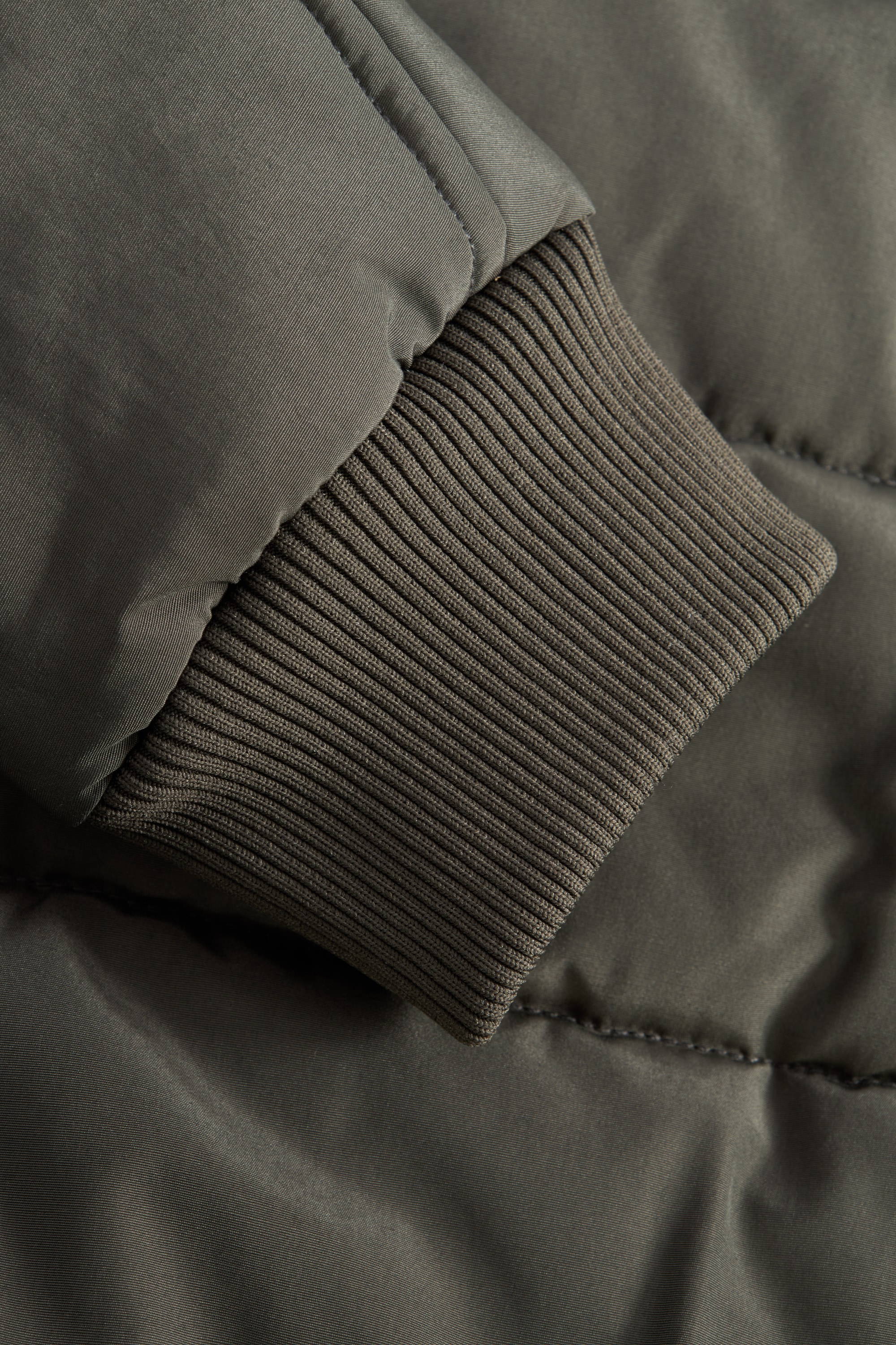 Joop Jeans Steppjacke »Roxwell« mit Kapuze Mit Rundhalsausschnitt