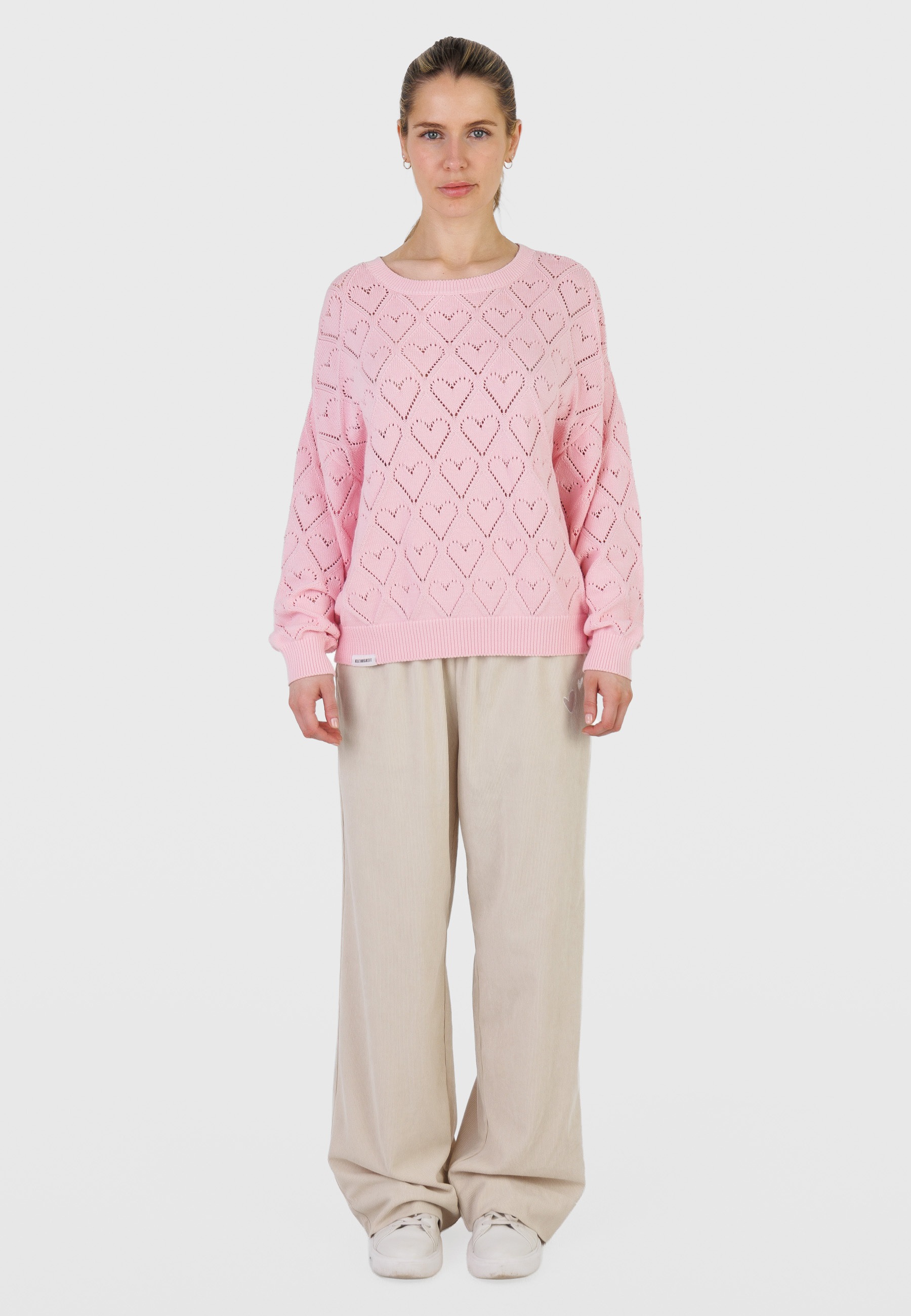 Kleinigkeit Sweater »Kleinigkeit Love is all around Crewneck«
