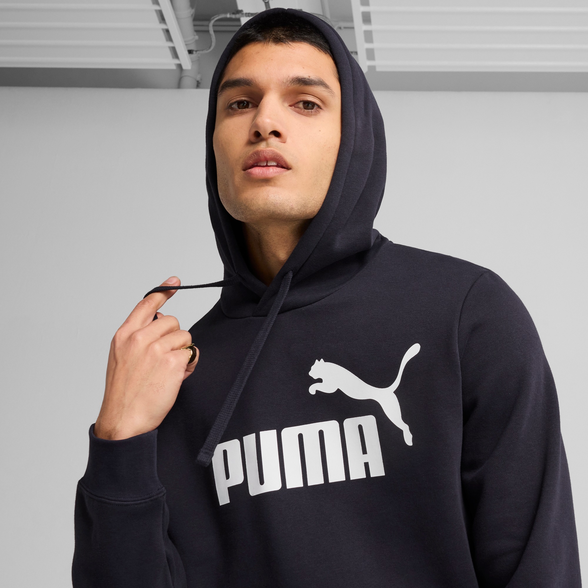Thumbnail - PUMA Kapuzensweatshirt "ESS NO. 1 LOGO HOODIE FL", reguläre Passform, mit verstellbarer Kapuze, mit Kängurutasche