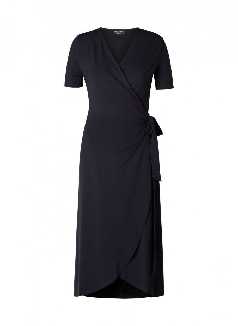 Base Level Curvy Wickelkleid »Abbie« Weich fließende Viskose-Mischqualität