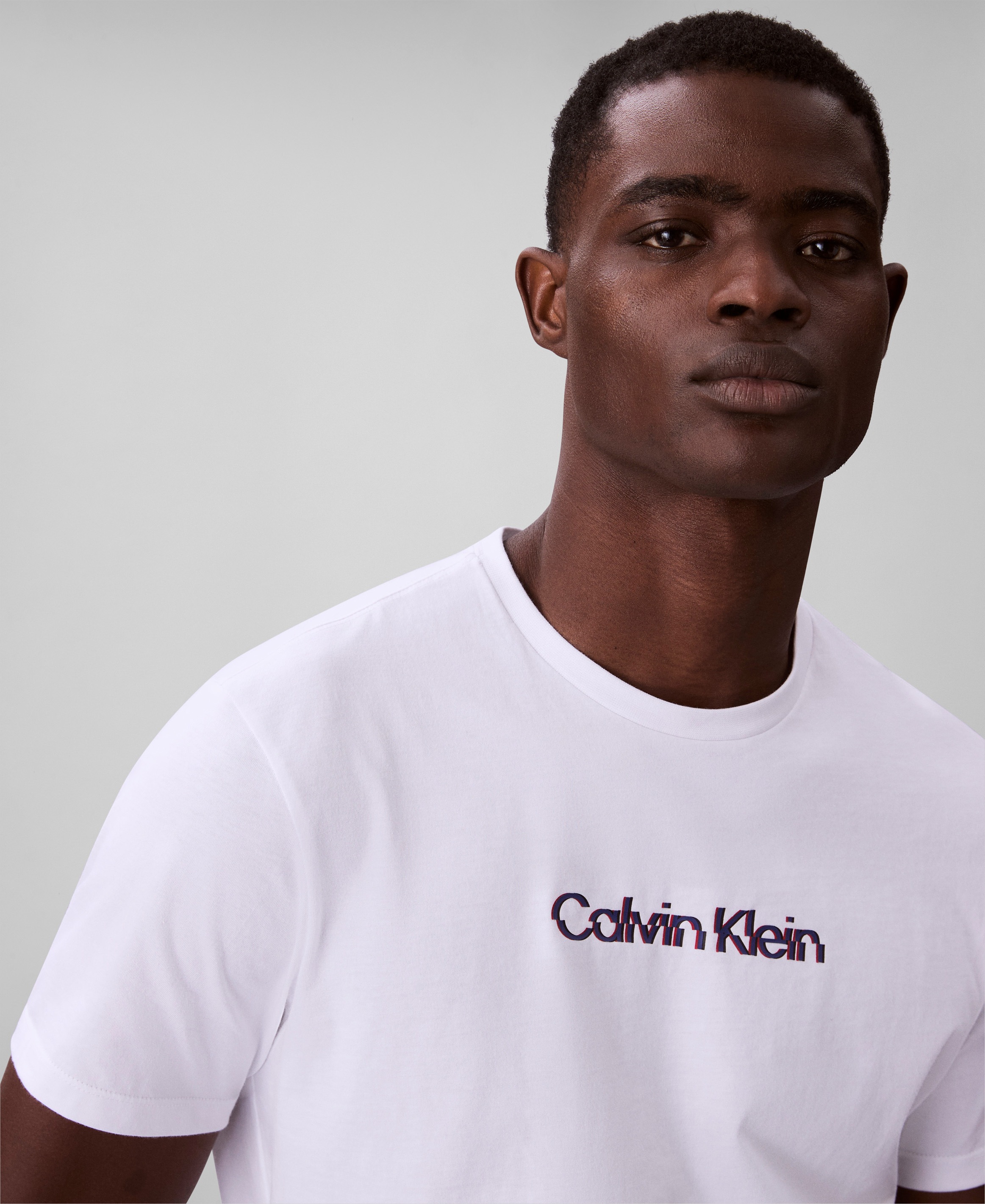 Thumbnail - Calvin Klein Jeans T-Shirt "SS GLITCHED LOGO EU CLASSIC TEE" Mit Rundhalsausschnitt
