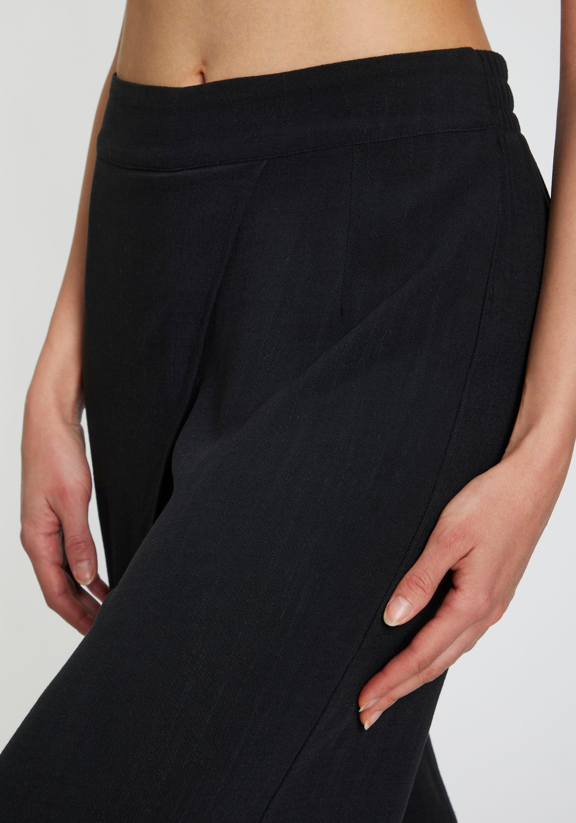 French Connection Leinenhose  im weit fließendem Lagenlook