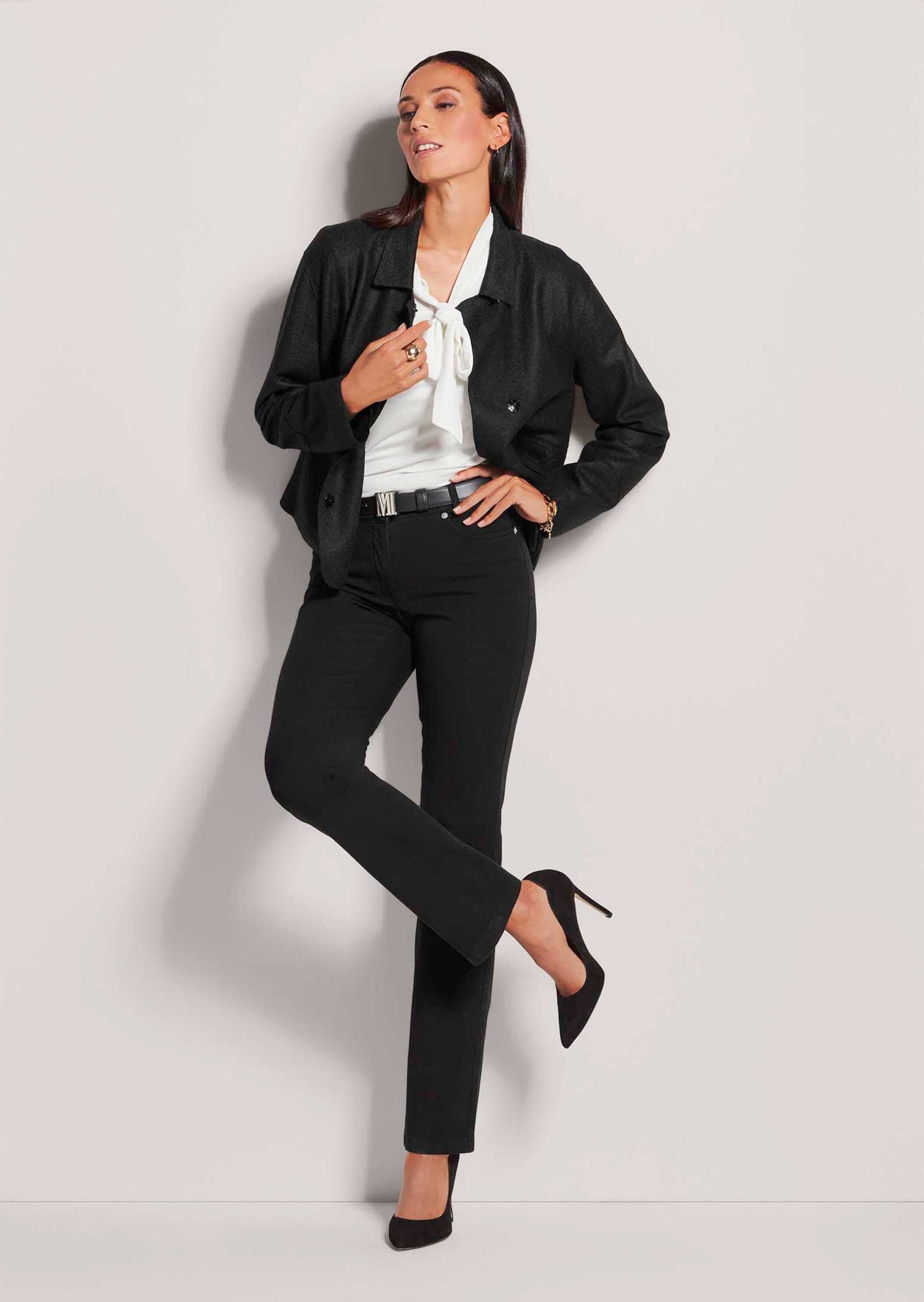 MADELEINE Kurzblazer »Kurzblazer Wollblazer mit Klappkragen und Pattentaschen«