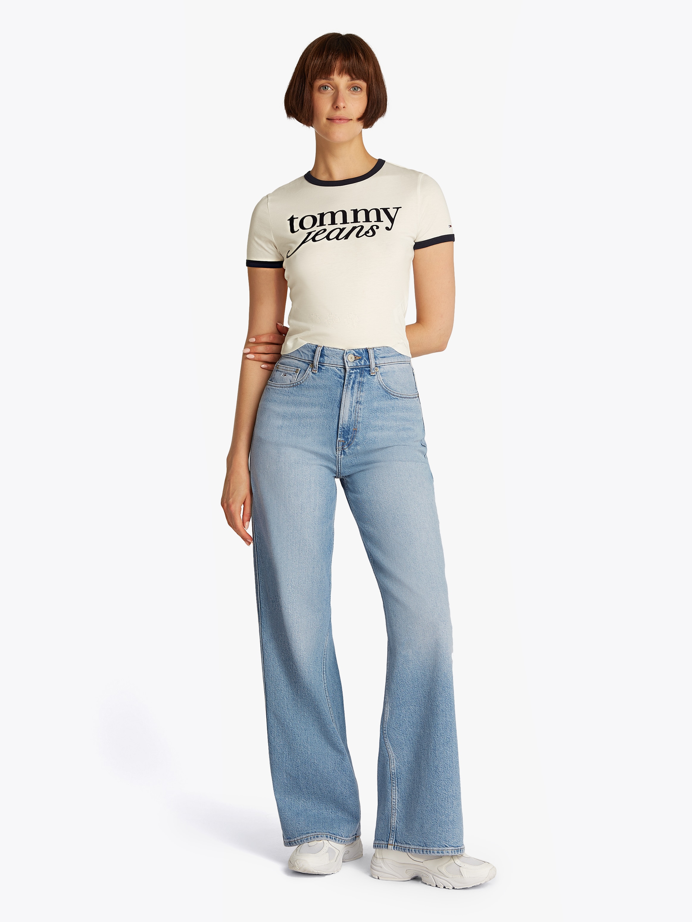 Tommy Jeans Weite Jeans »Claire High Rise«, mit Logo-Badge