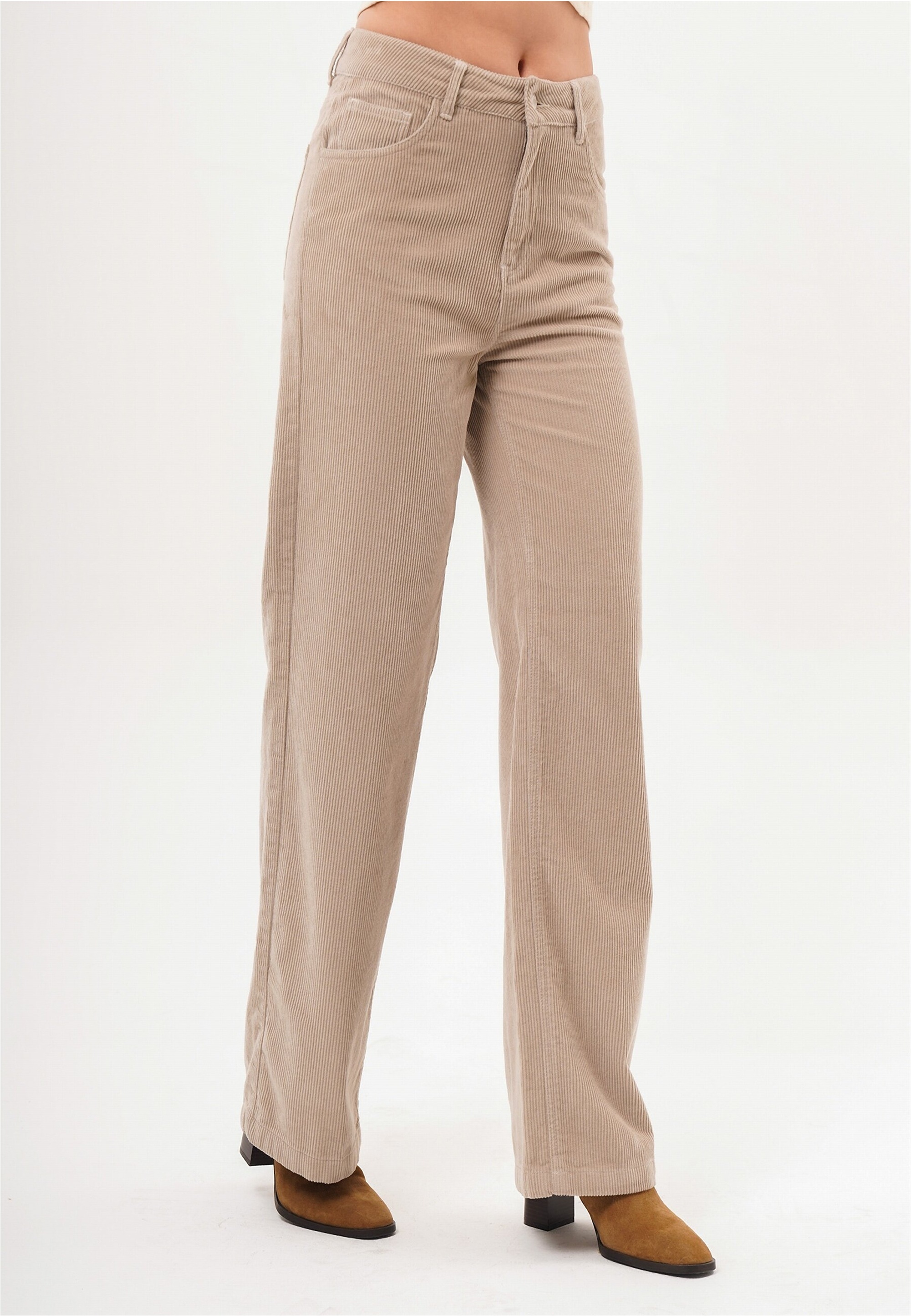 freshlions Cordhose "Jara", mit ausgestelltem Bein günstig online kaufen