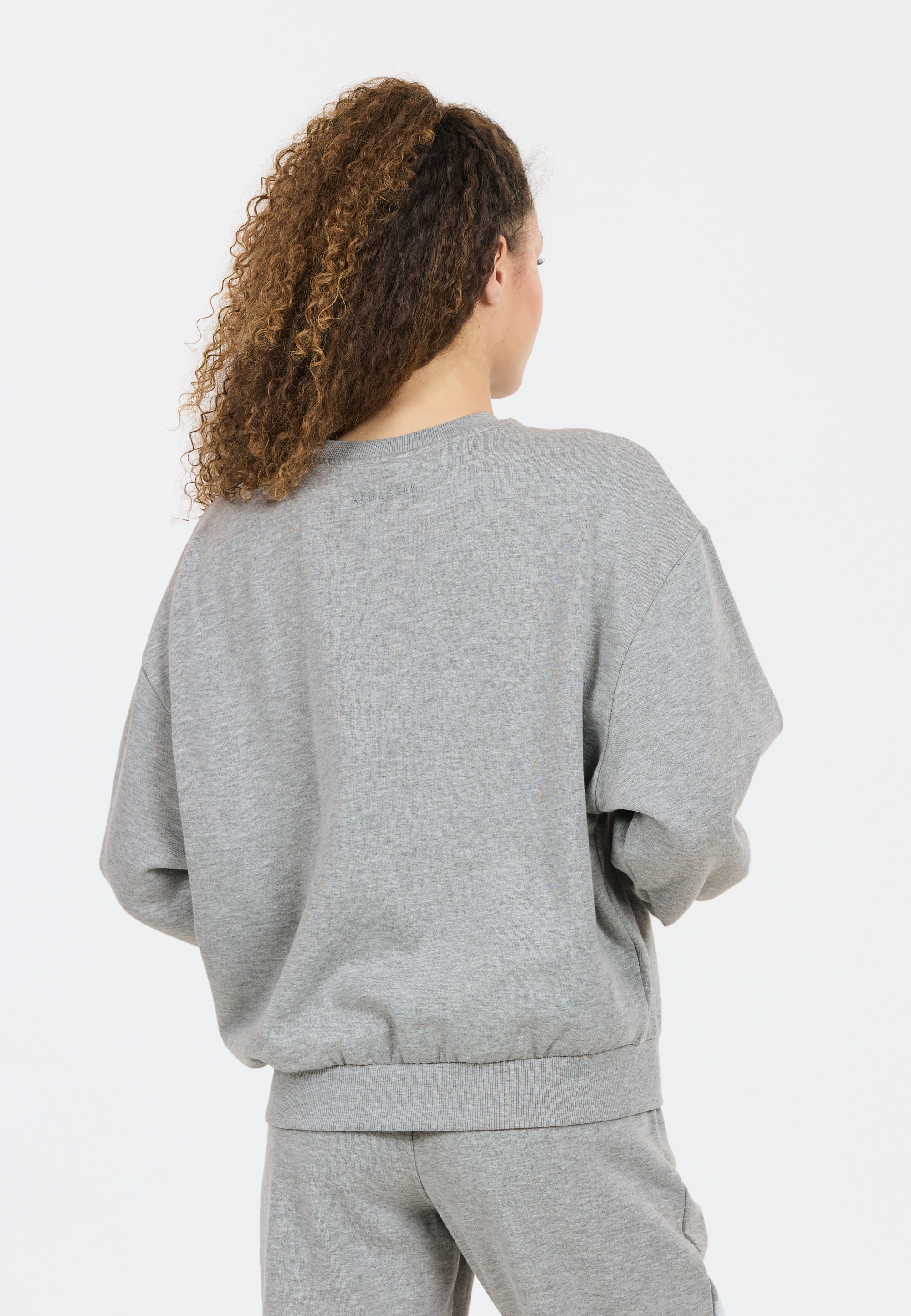 ATHLECIA Sweatshirt »Giannis«, mit atmungsaktivem Design