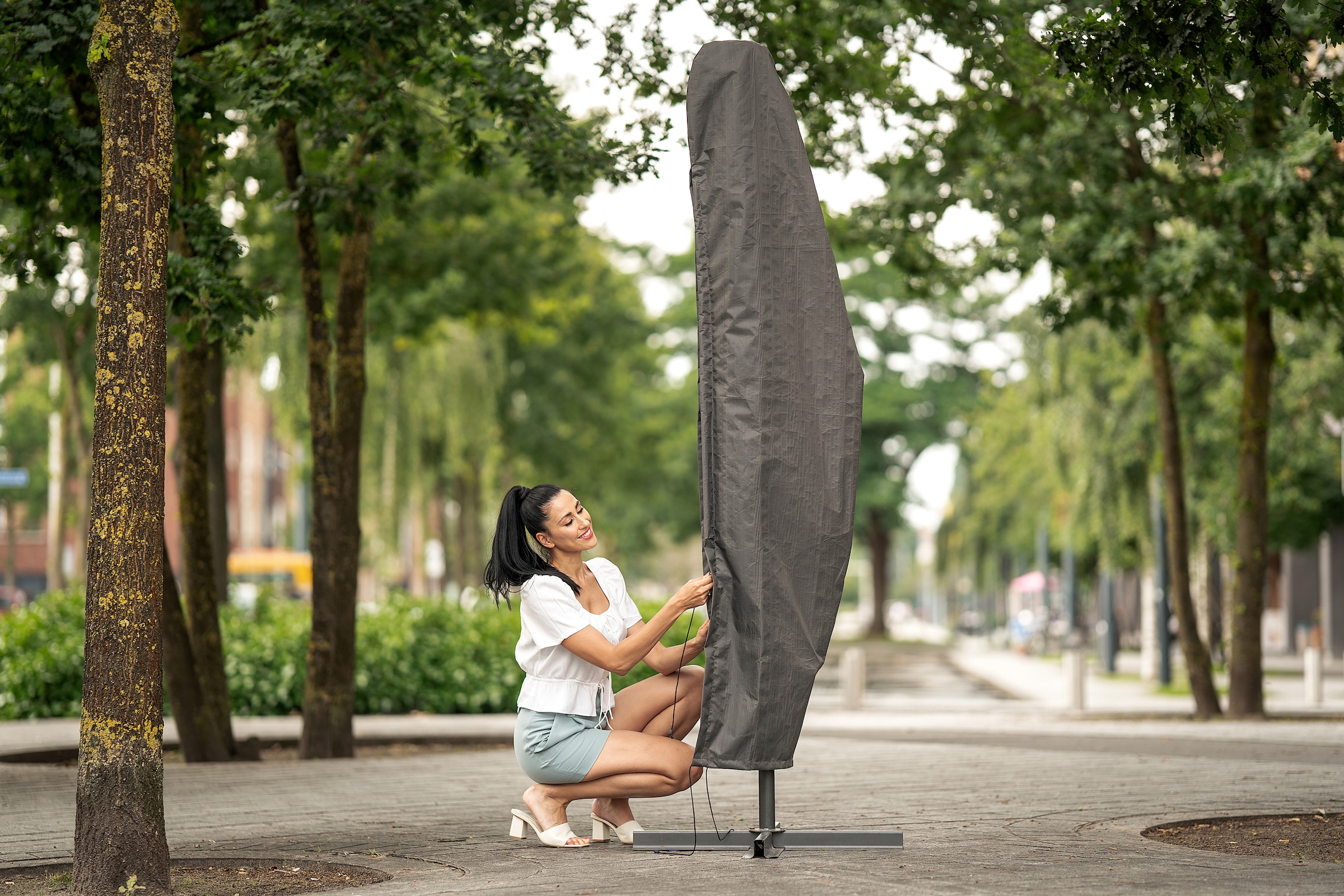 winza outdoor covers Sonnenschirm-Schutzhülle, für Schirme bis ø 400 cm, Maße 260x60/86 cm (für Bogenschirme)