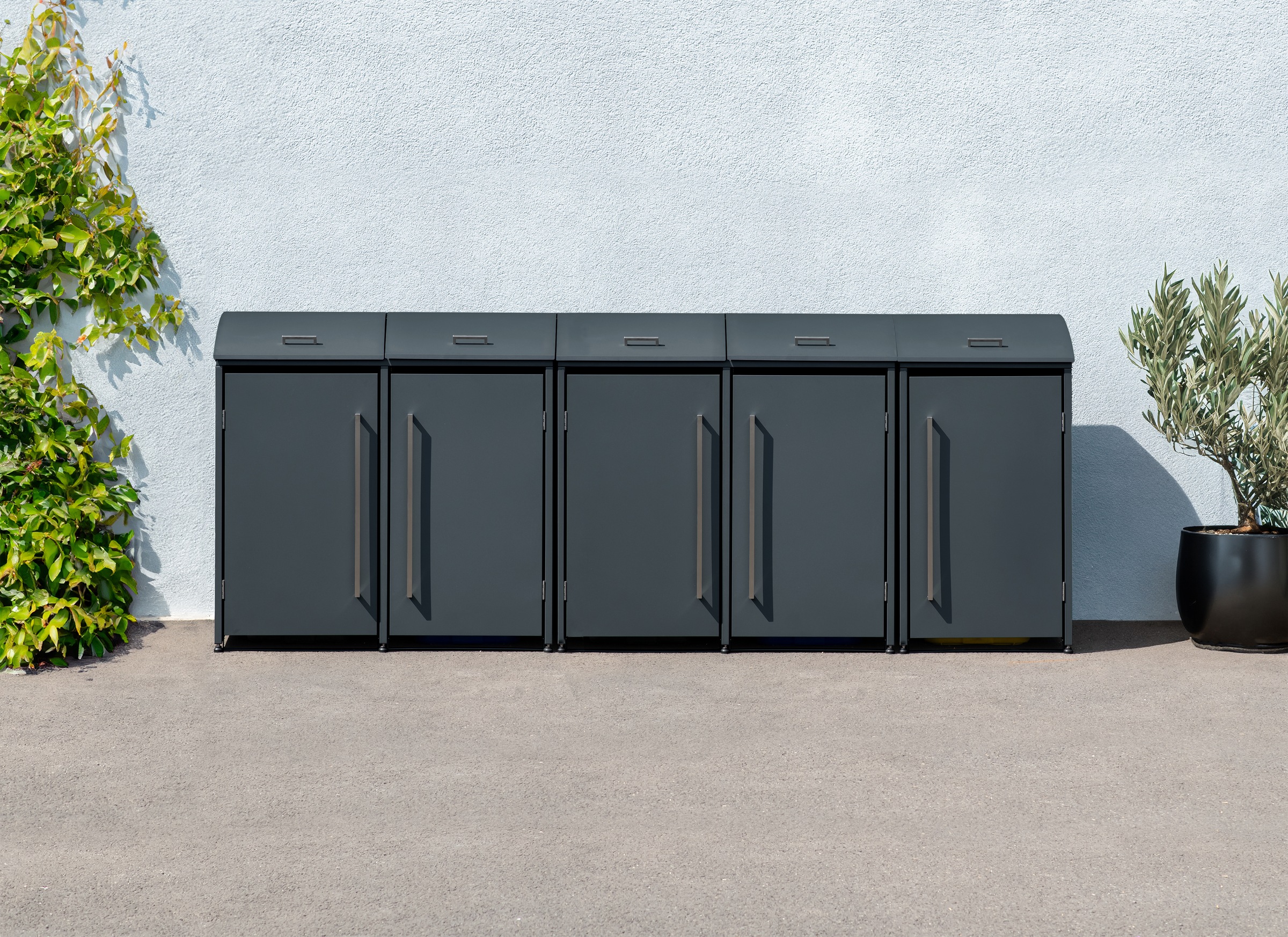 WESTMANN Mülltonnenbox »Moderna 5«, Platz für 5 Mülltonnen je 240 L, BxHxT: 350x83x135 cm