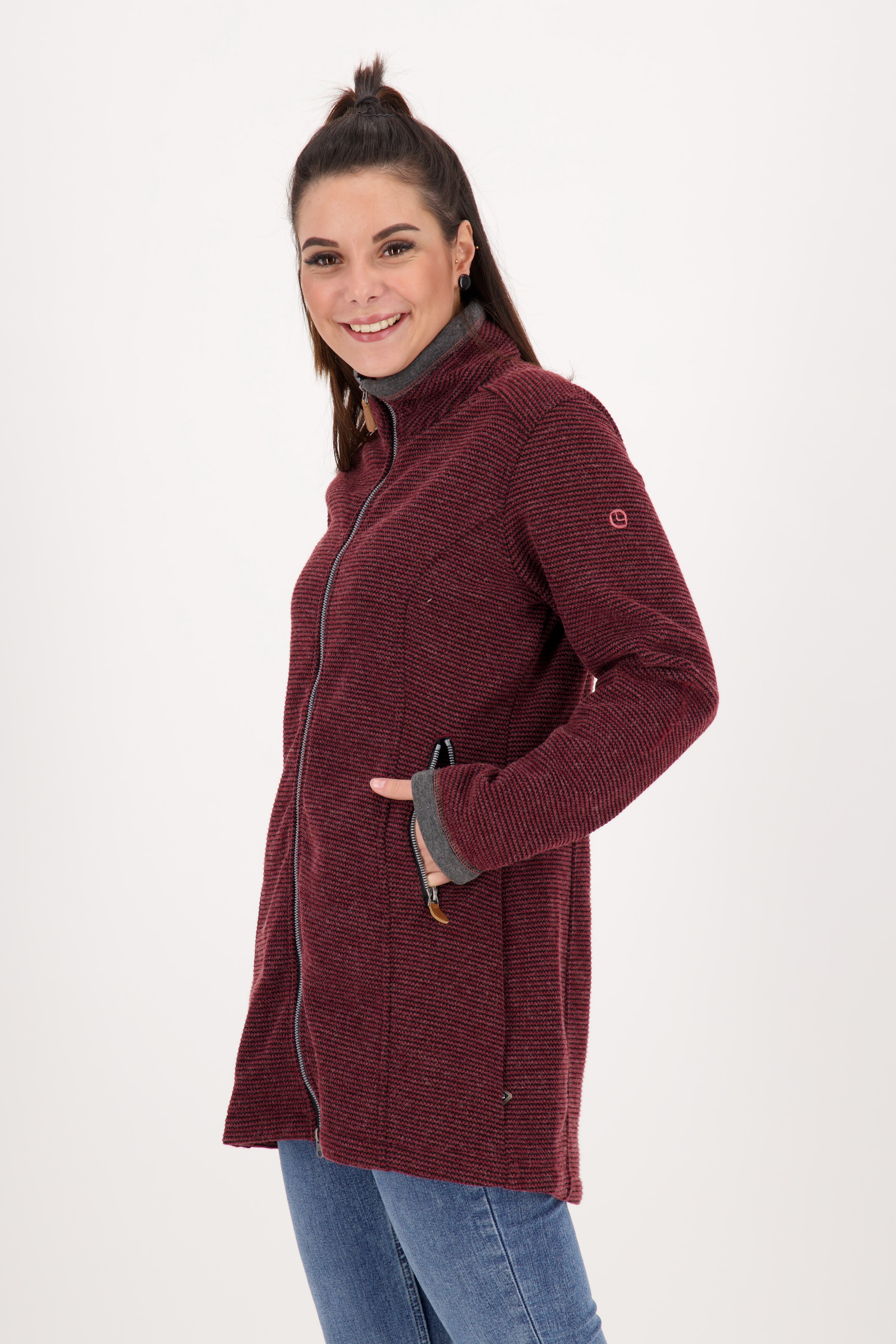 DEPROC Active Strickmantel »AMYWOOD LONG«, außergewöhnlicher Feinstrickmantel mit Kontrastdetails