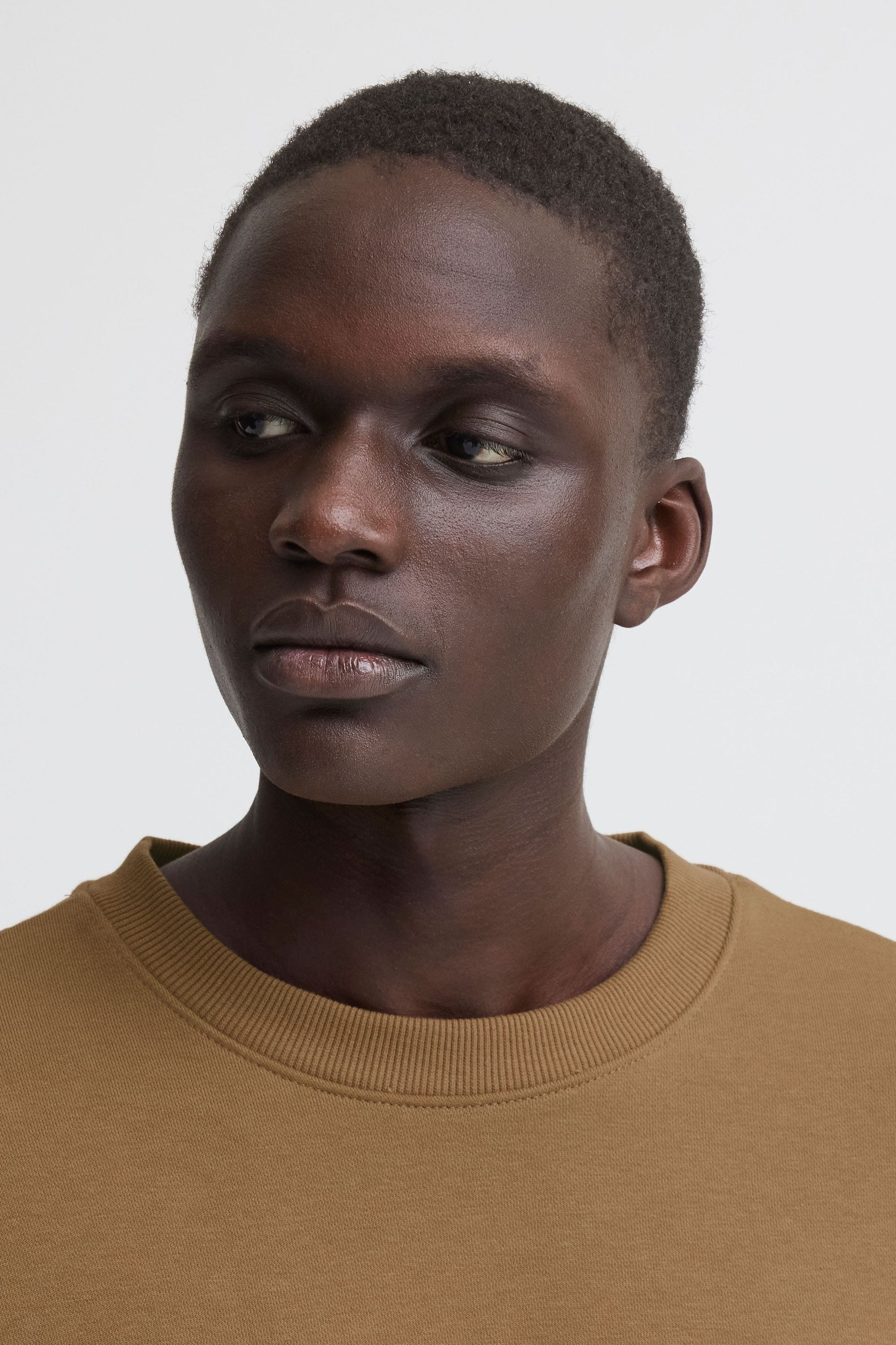 Blend Rundhalspullover »BHKonsta« Moderner Sweatpullover mit dezentem Print