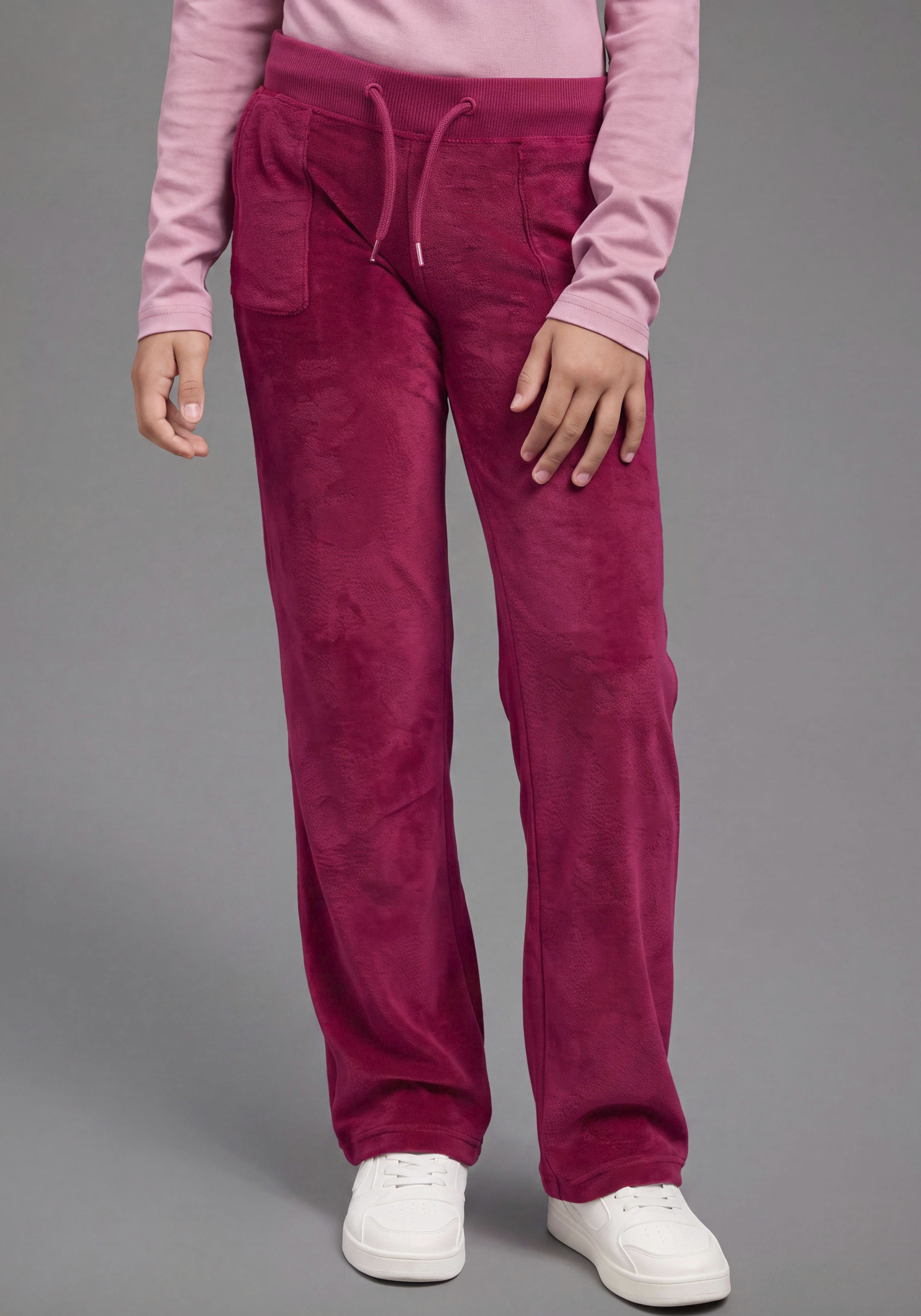 H.I.S Nickihose "Weiche H.I.S Nicki-Jogginghose mit leichte ausgestelltem Bein" Kuschelweiche Nickihose, mit ausgestellter Beinform, lange Form